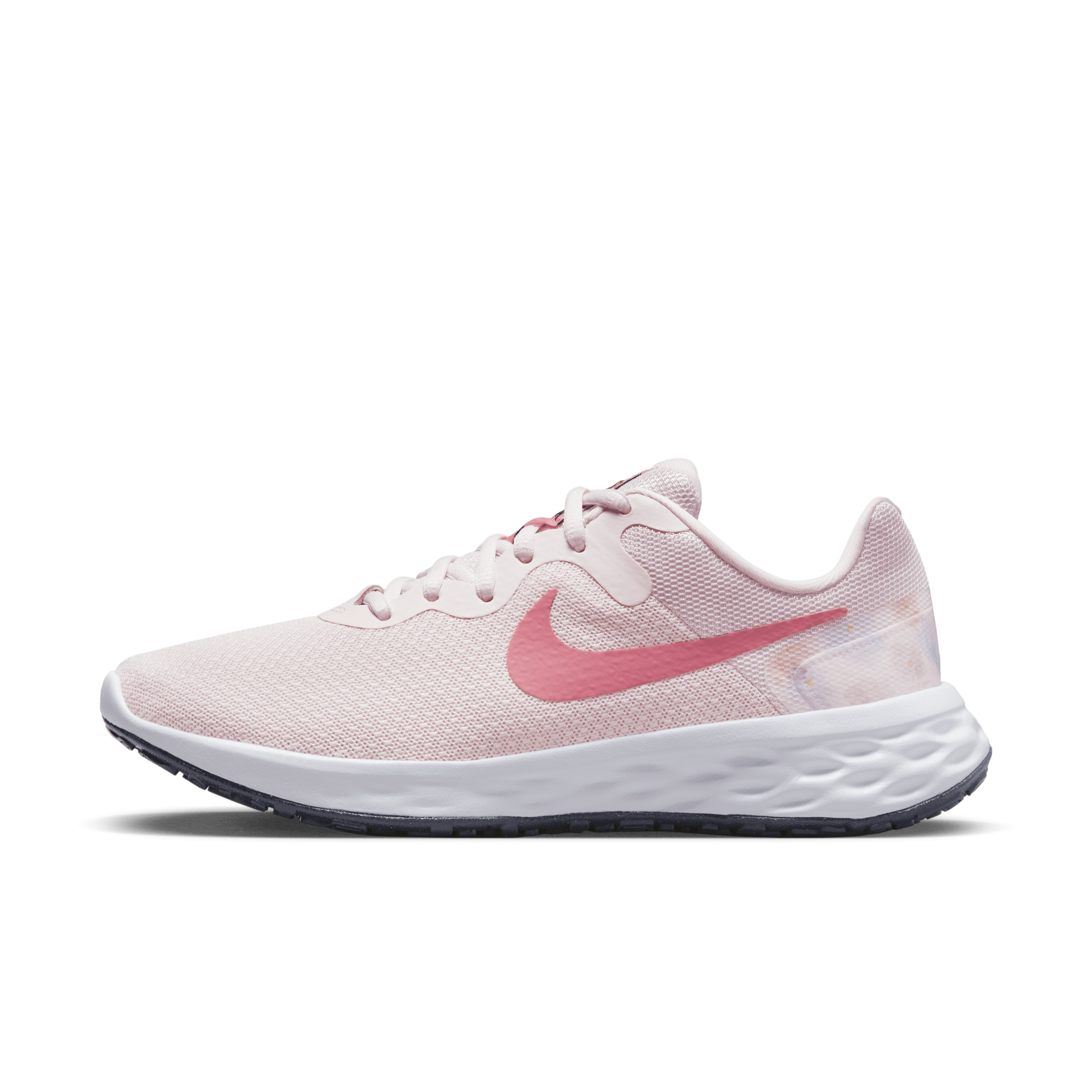 Nike revolution women's clearance shoes