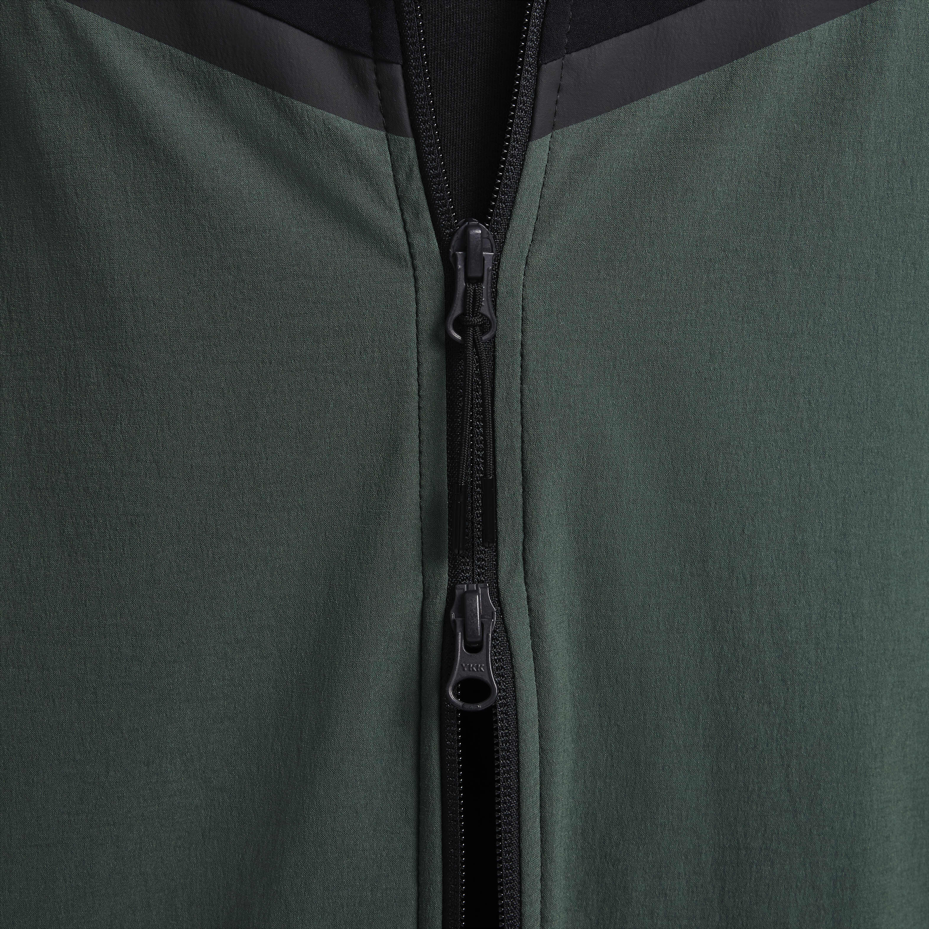 Nike Tech image number 4