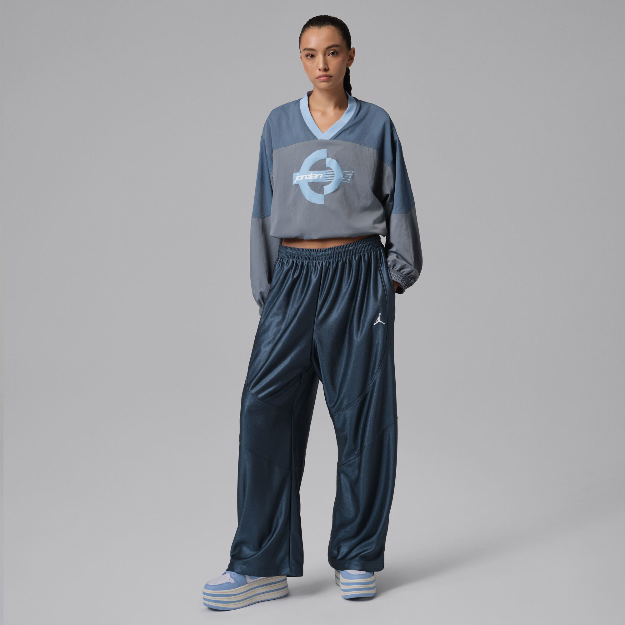 Jordan Brooklyn image number 4