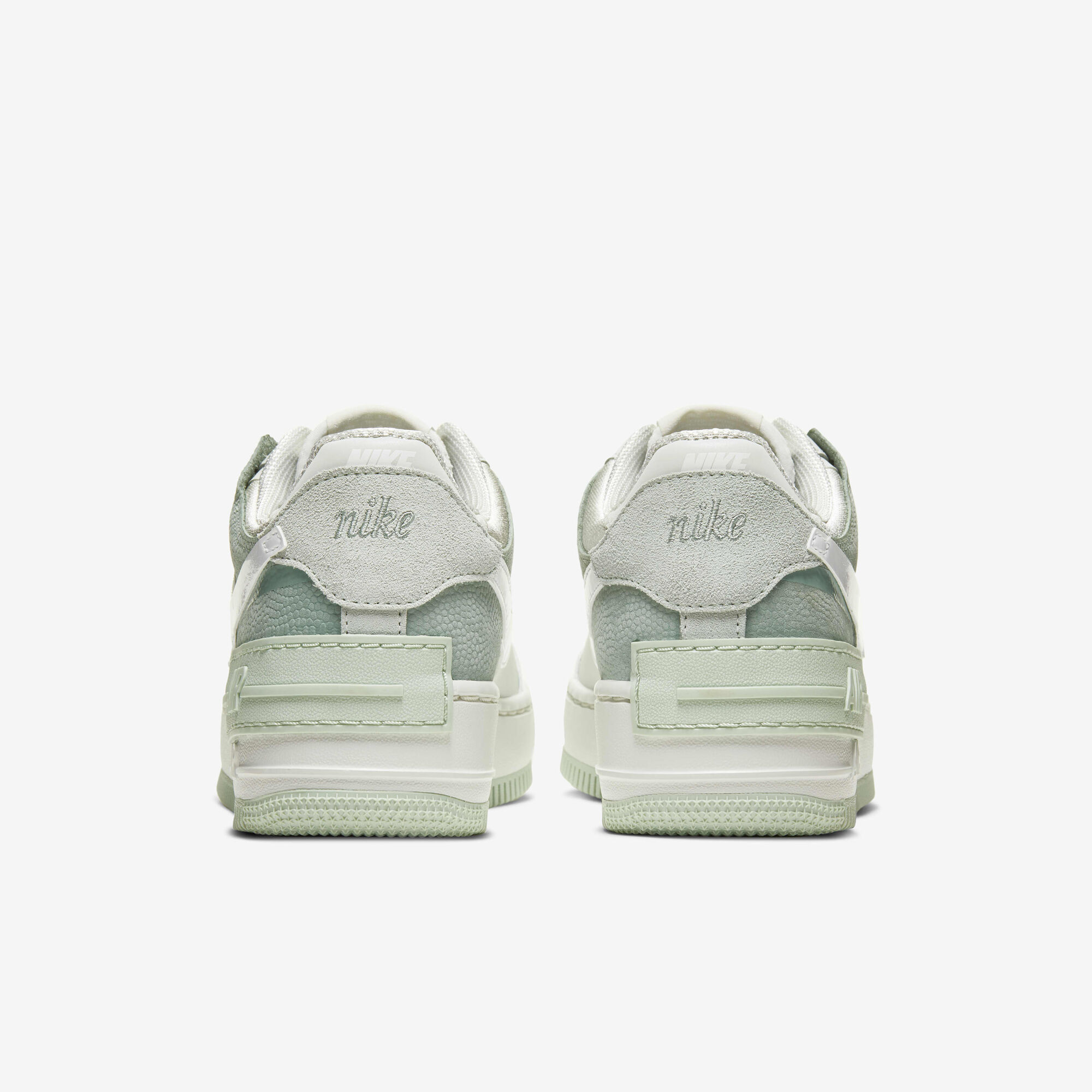 Zoom image