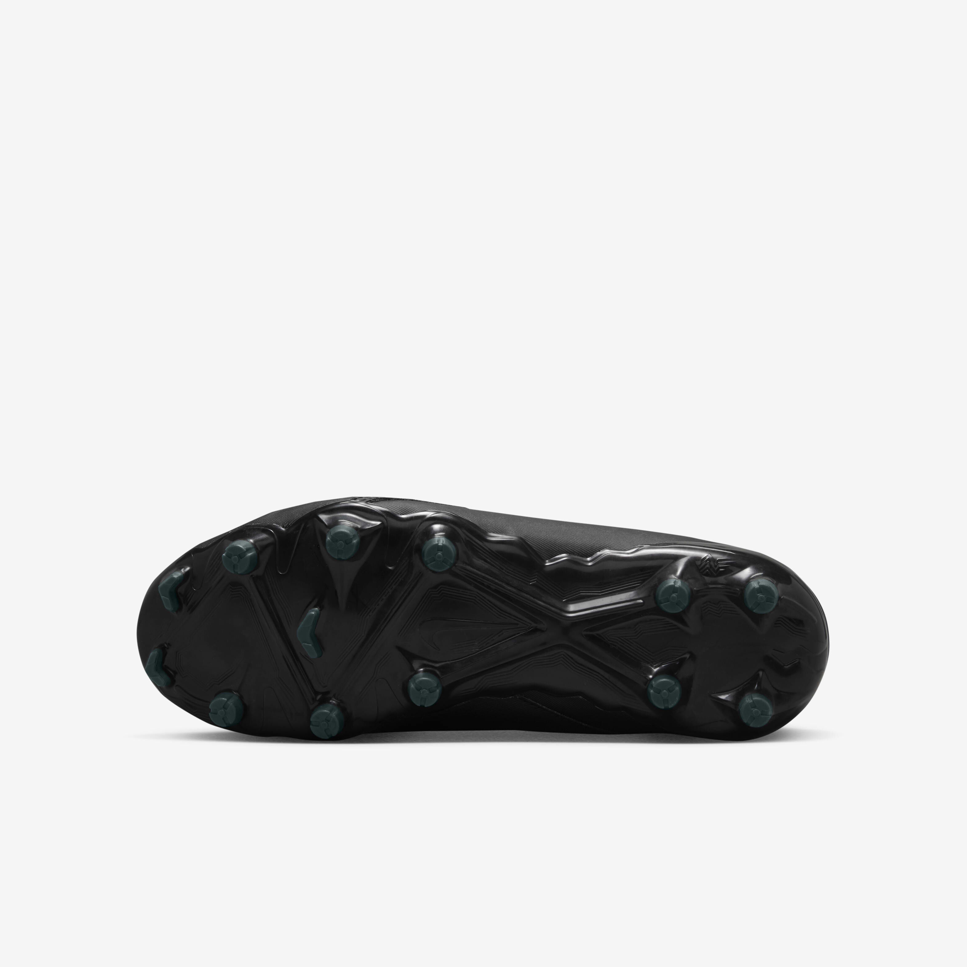 Nike Jr. Phantom Luna 2 Academy image number 1