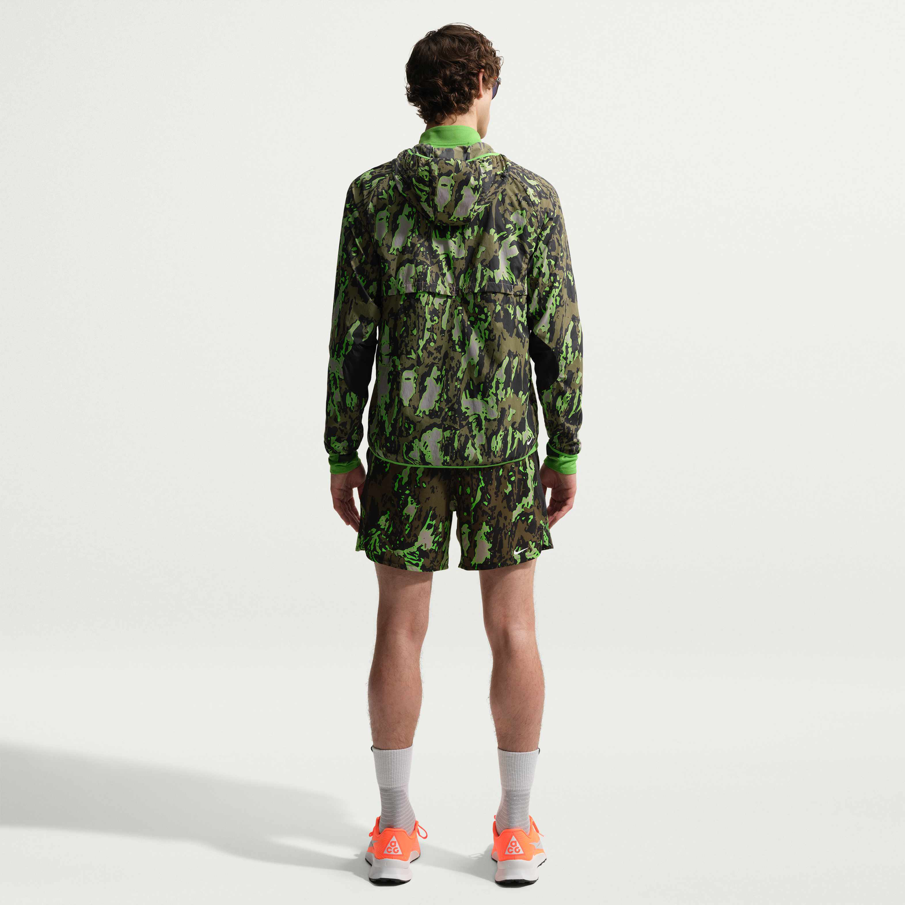 Nike ACG image number 4