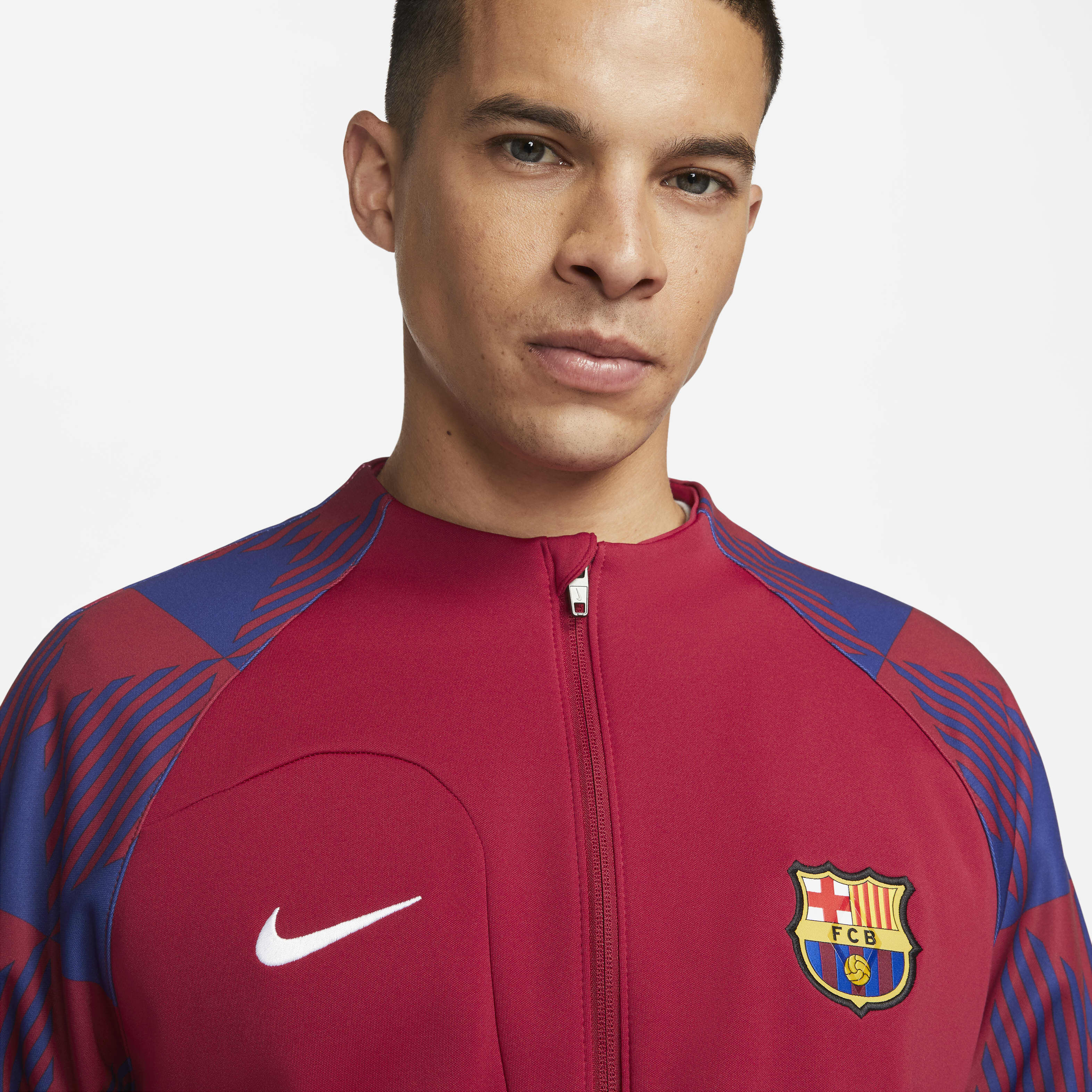 F.C. Barcelona Academy Pro image number 2