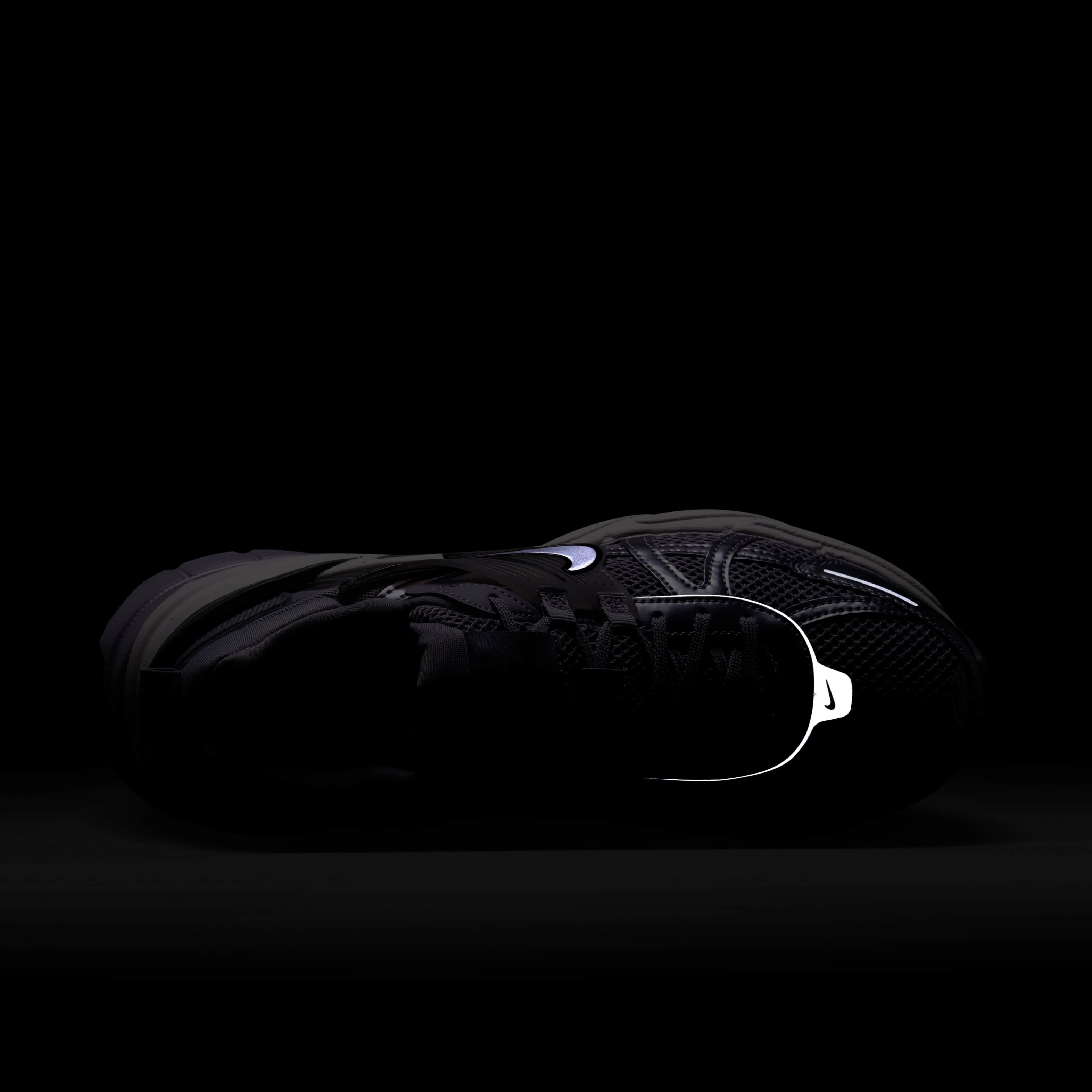 Nike V2K Run image number 8