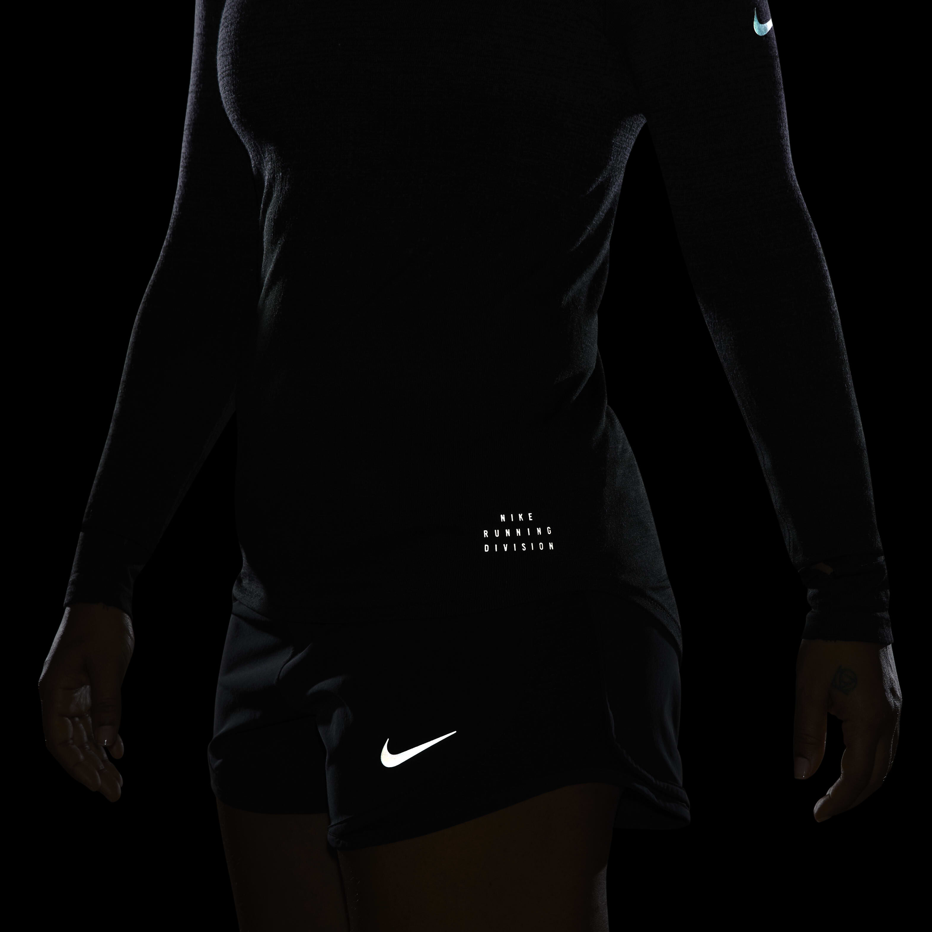 Nike Dri-FIT ADV Run Division image number 7