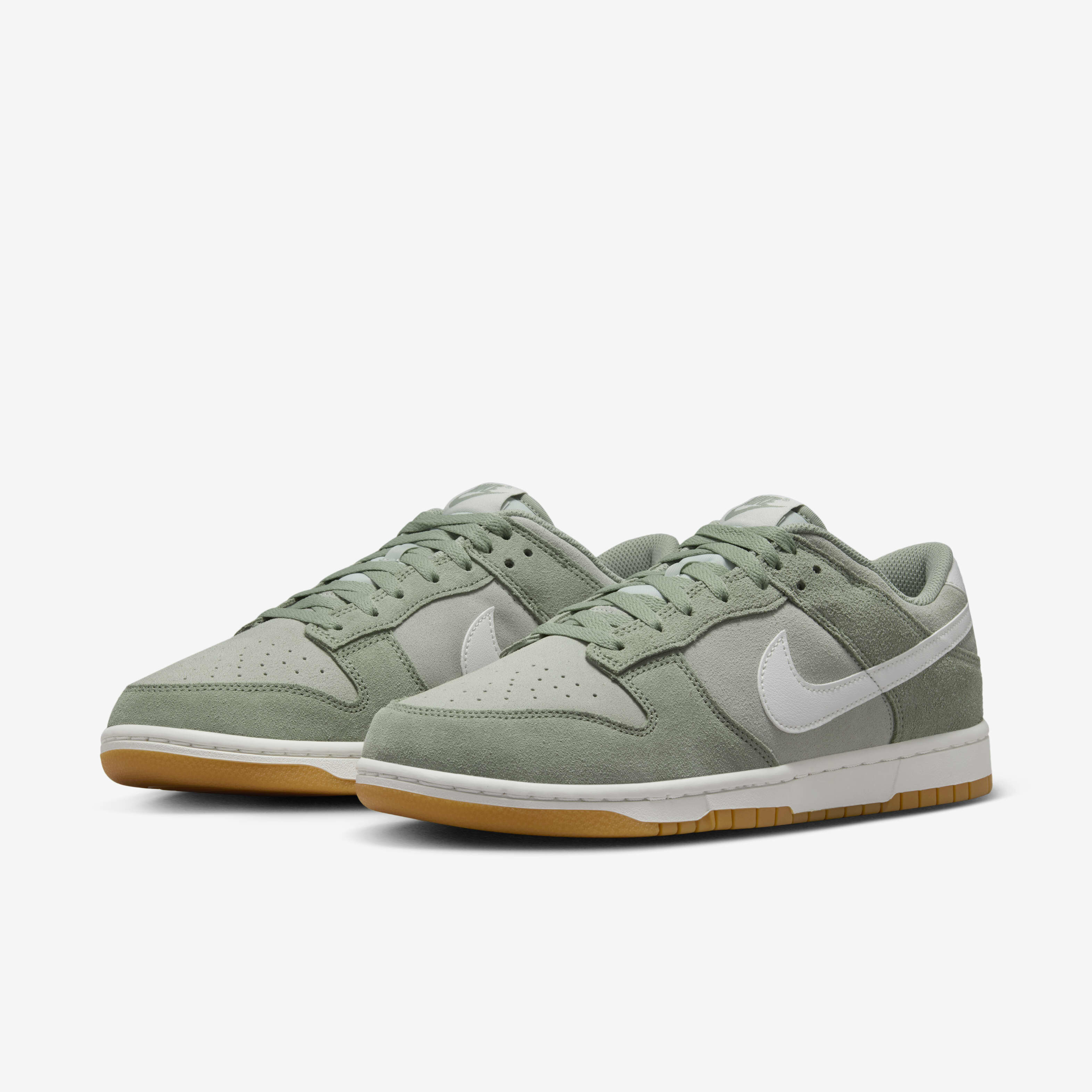 Nike Dunk Low Retro SE image number 4