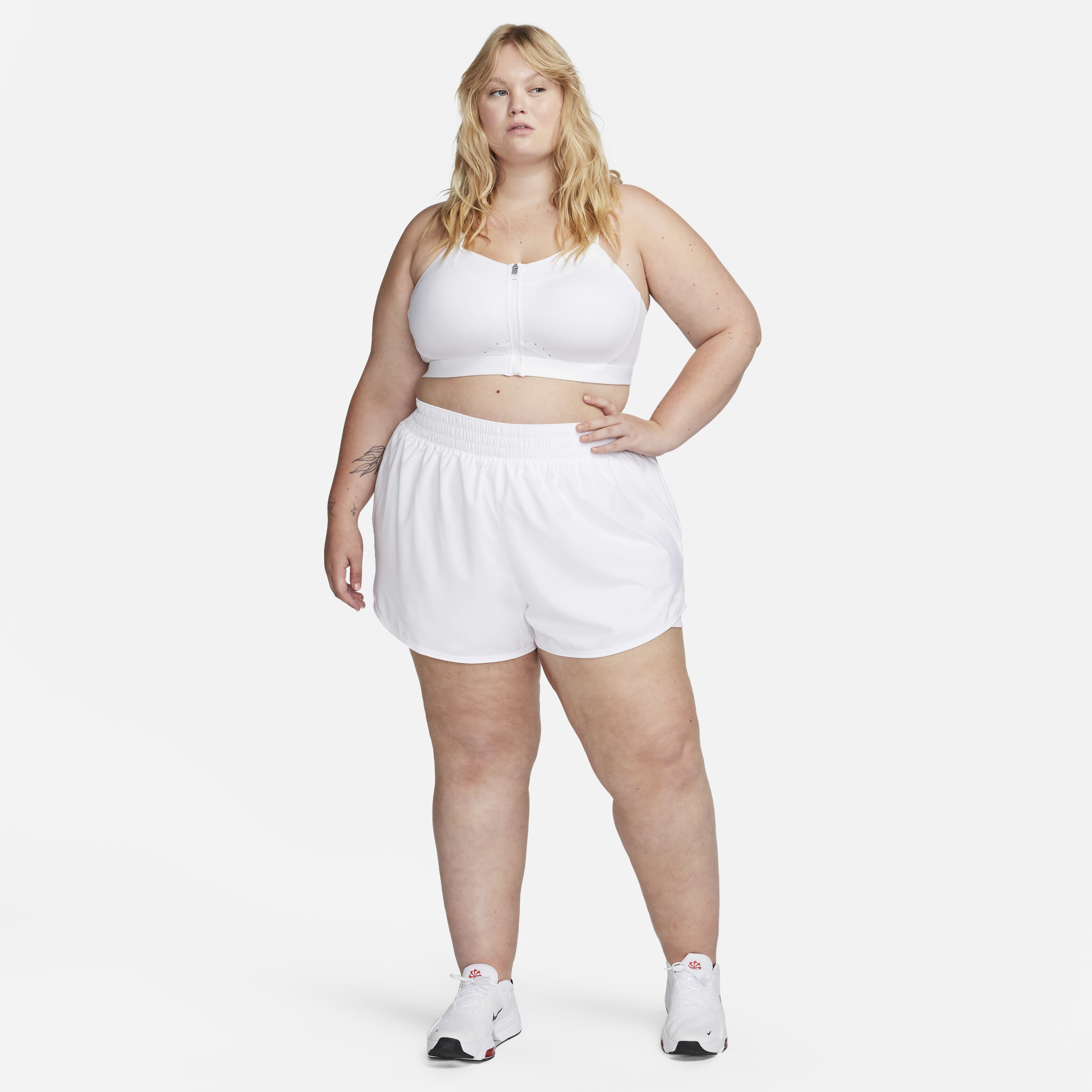 نايكي الفا image number 17