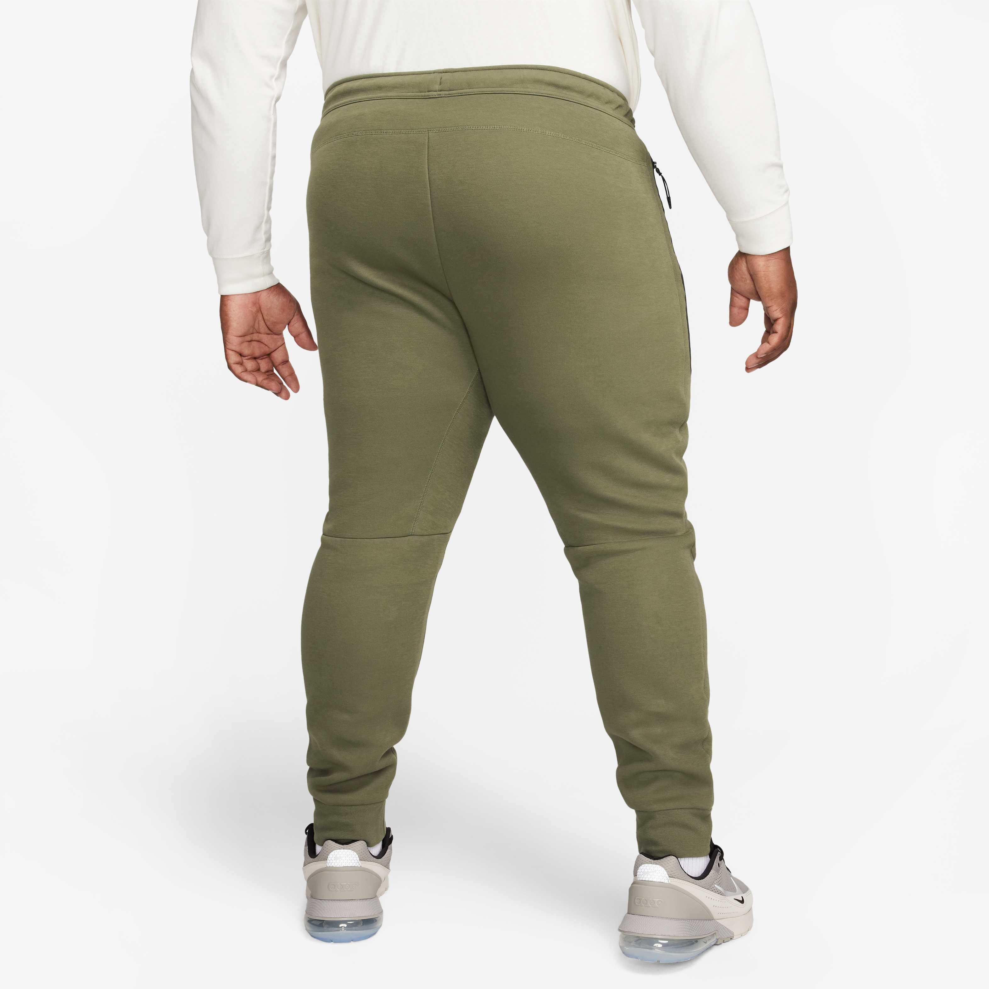 نايكي سبورتسوير تك فليس image number 11