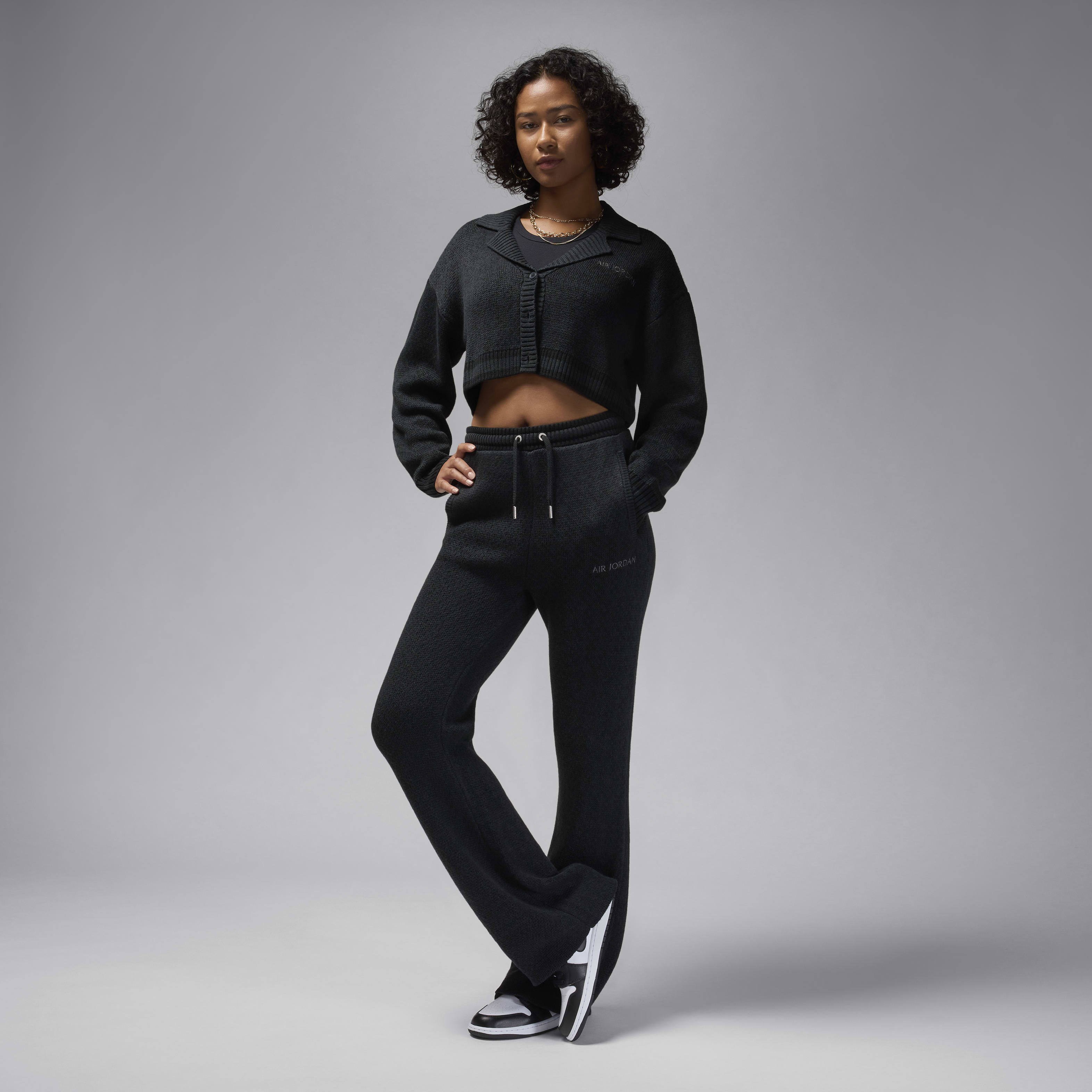 Buy Air Jordan Women's Knit Cardigan - Black | Nike UAE Official