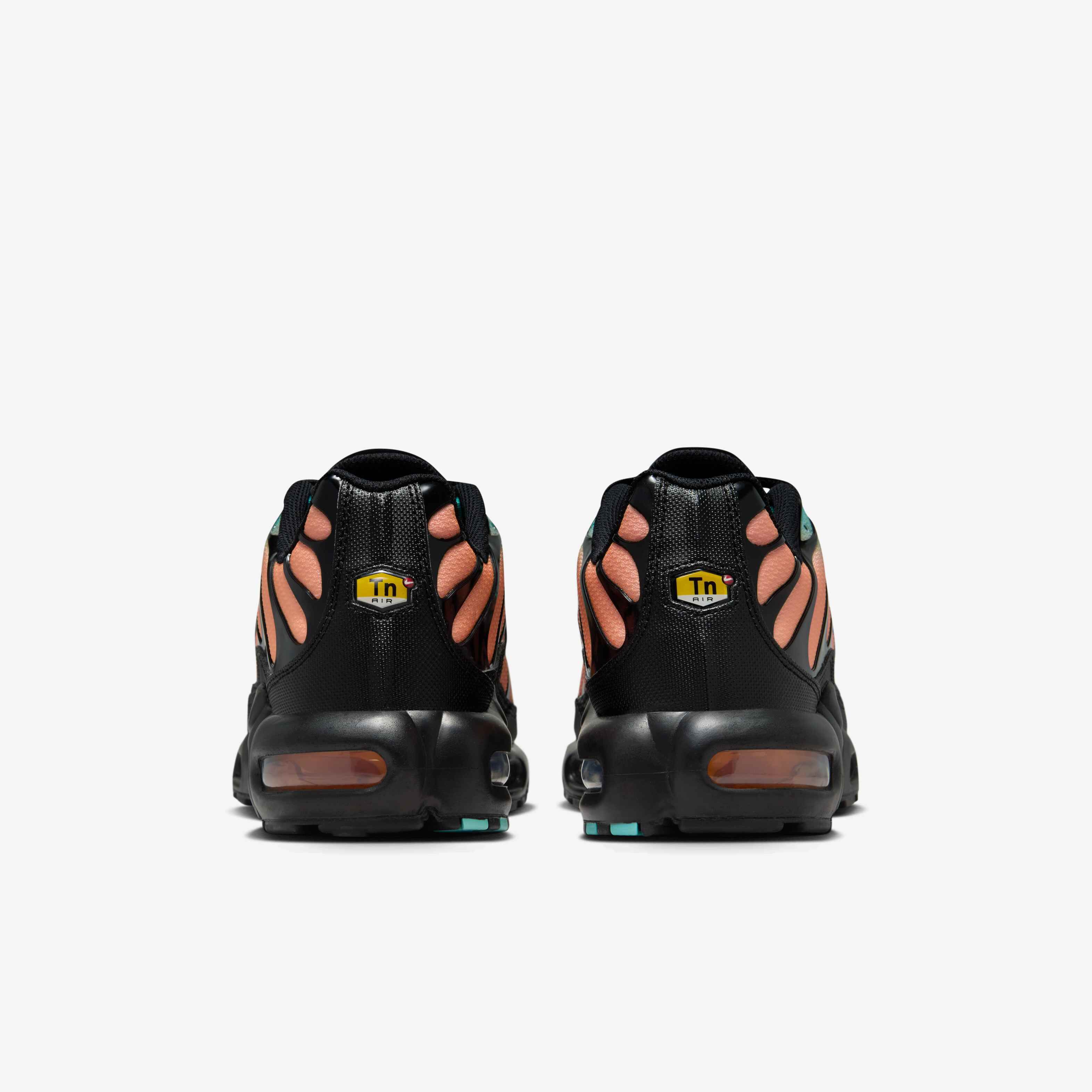 Nike Air Max Plus image number 5