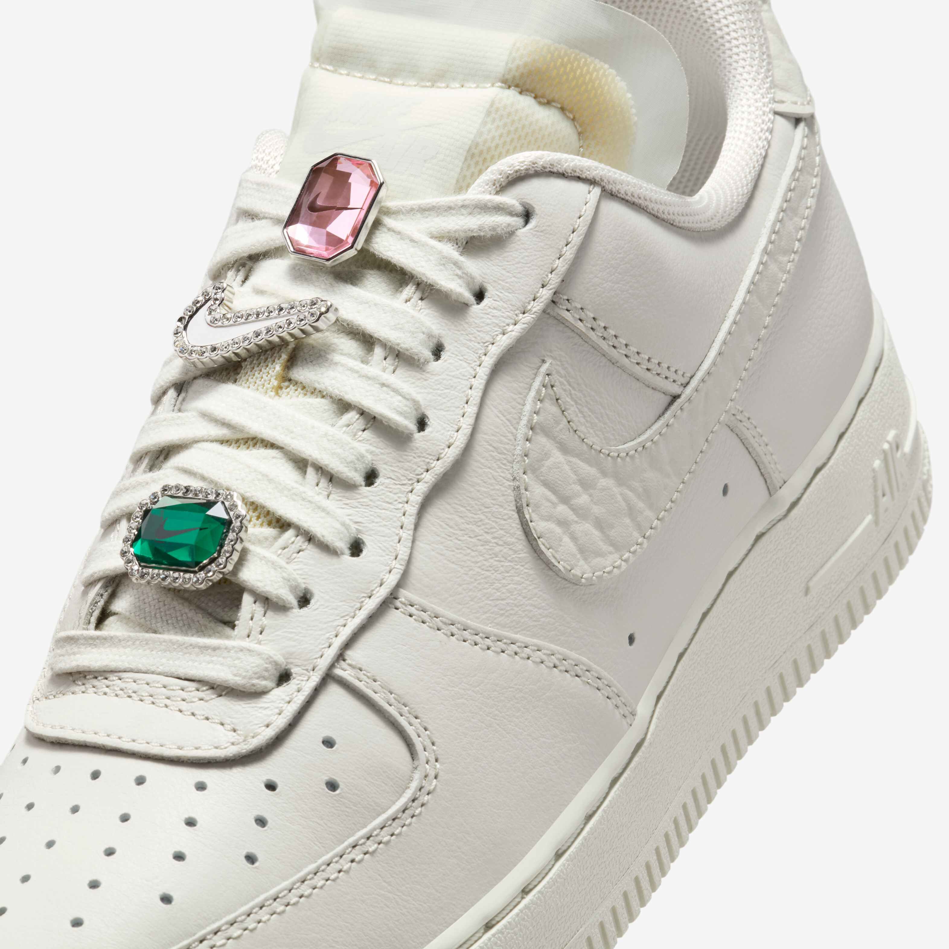 Nike Air Force 1 Low Premium image number 6