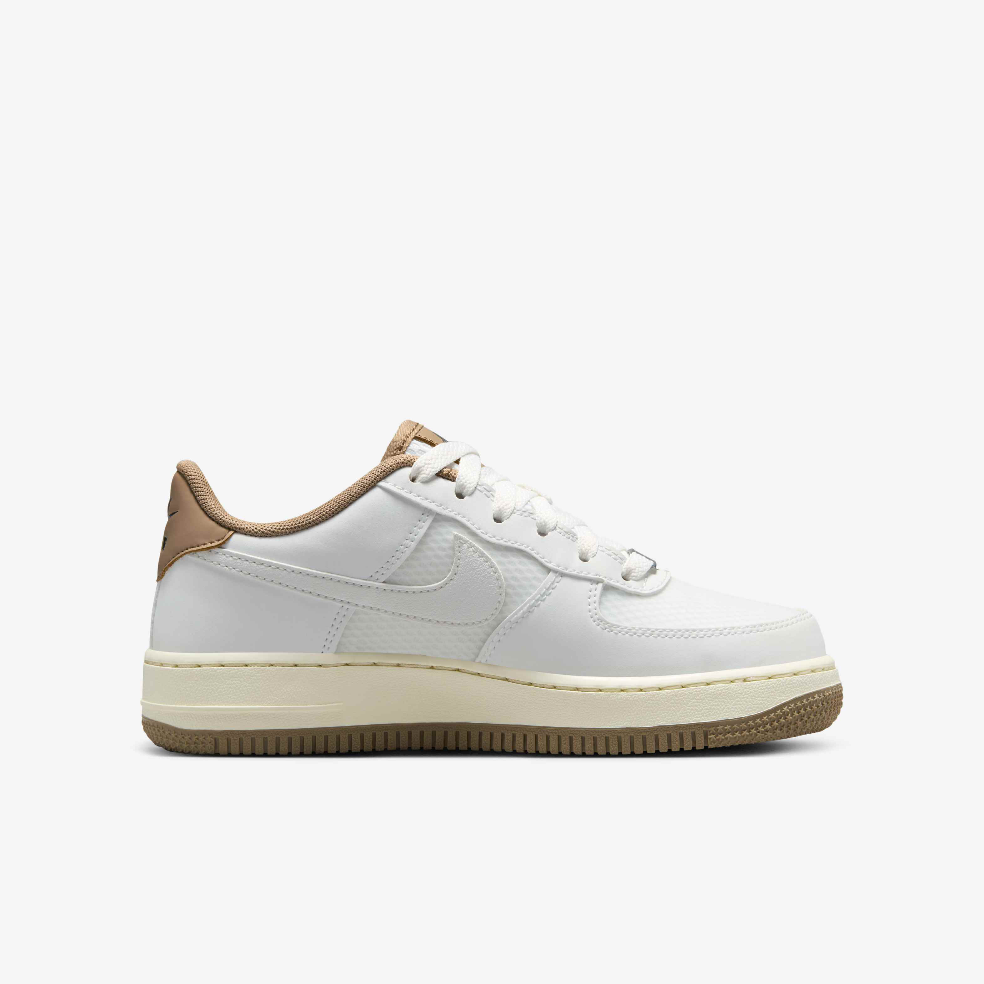 Nike Air Force 1 LV8 image number 2