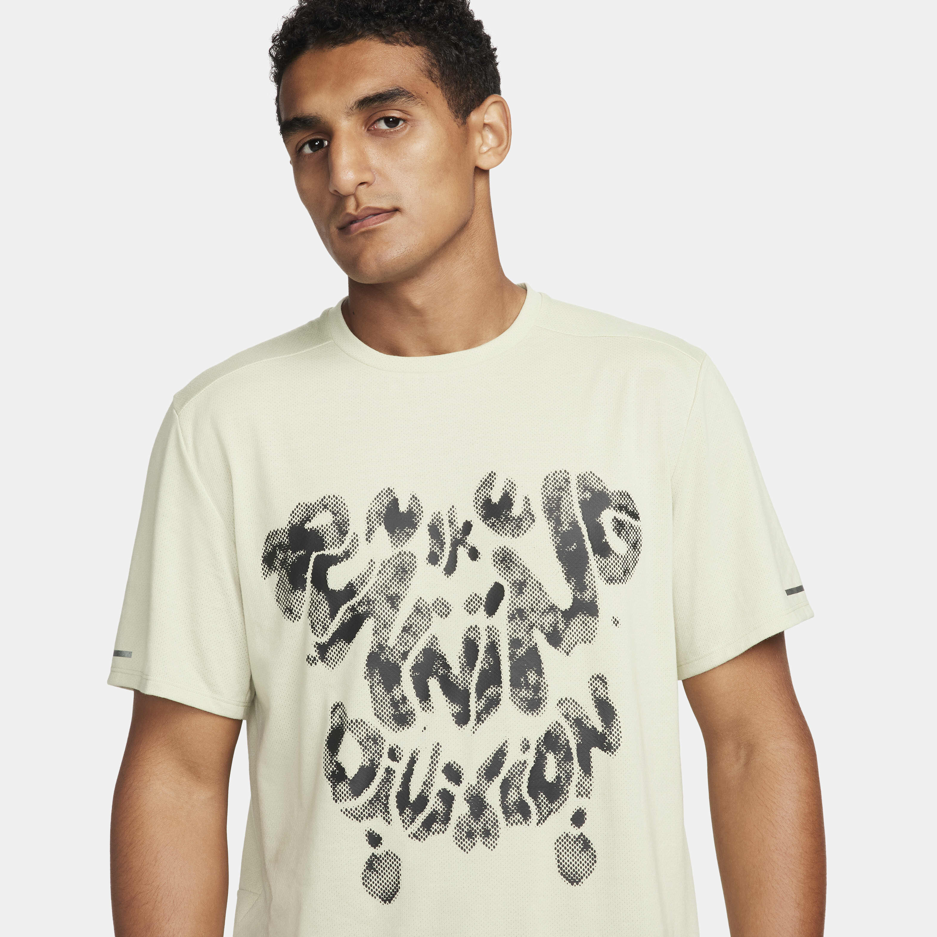 Nike Rise 365 Running Division image number 2
