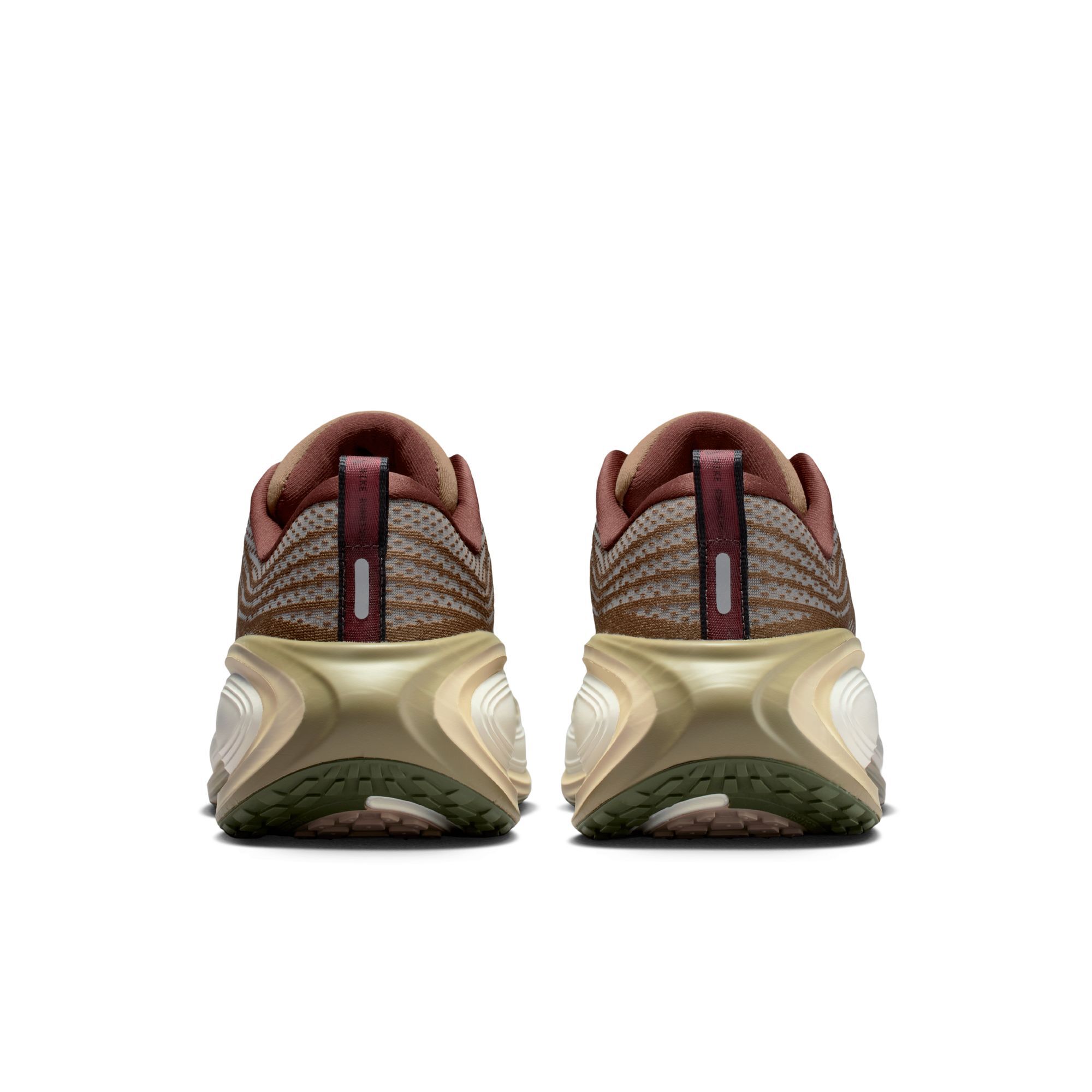 Nike Vomero Plus image number 1