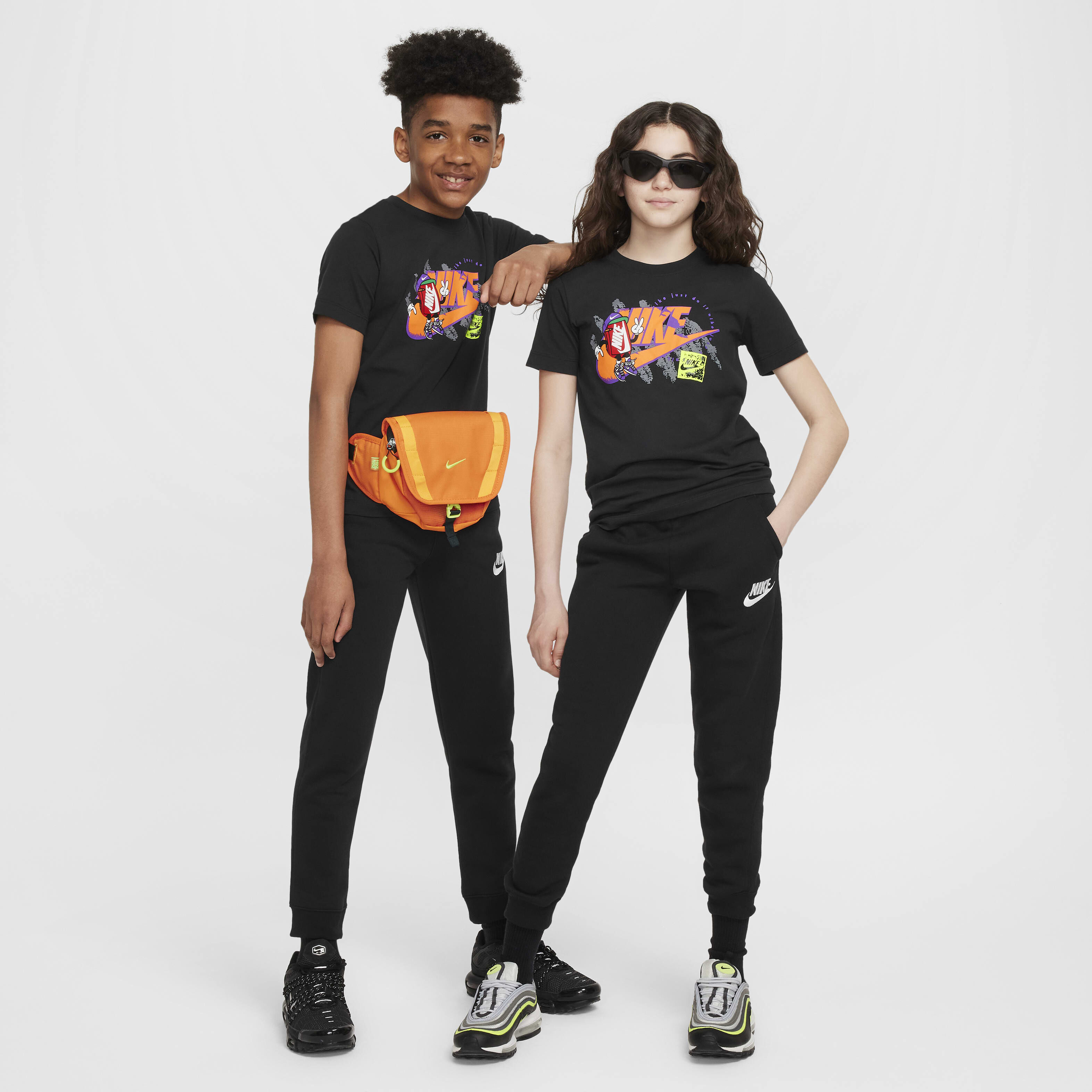 نايكي سبورتسوير image number 3