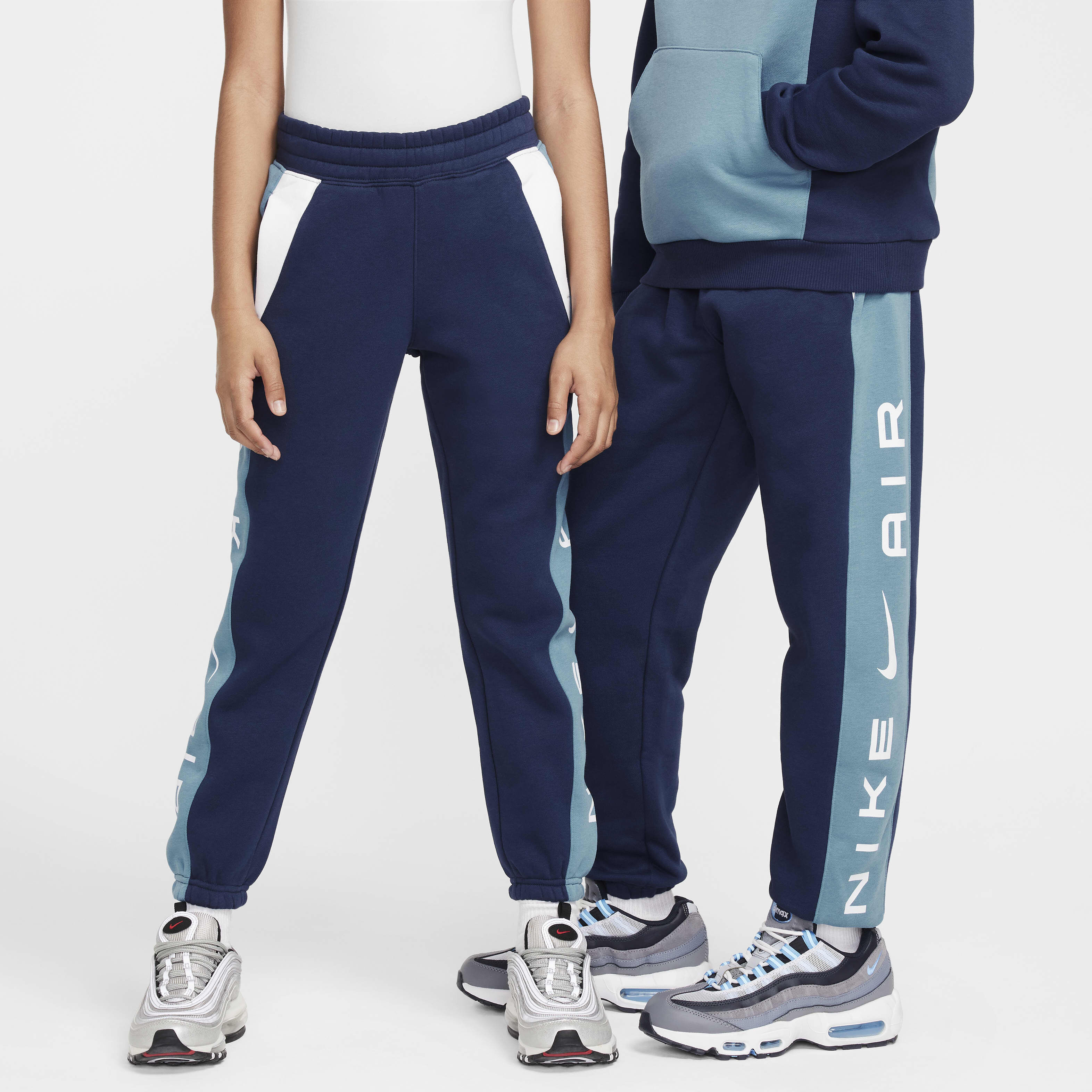 Navy blue nikes youth clearance