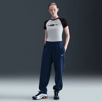 Nike Sportswear Chill Knit