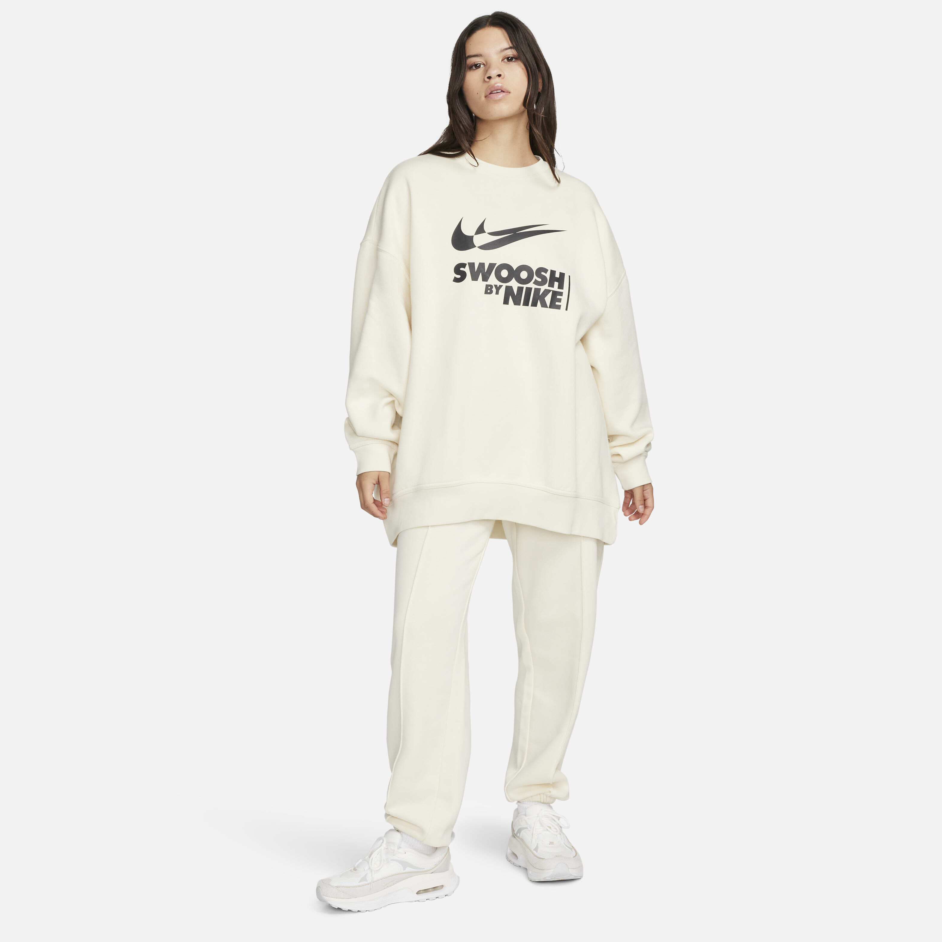 نايكي سبورتسوير image number 4