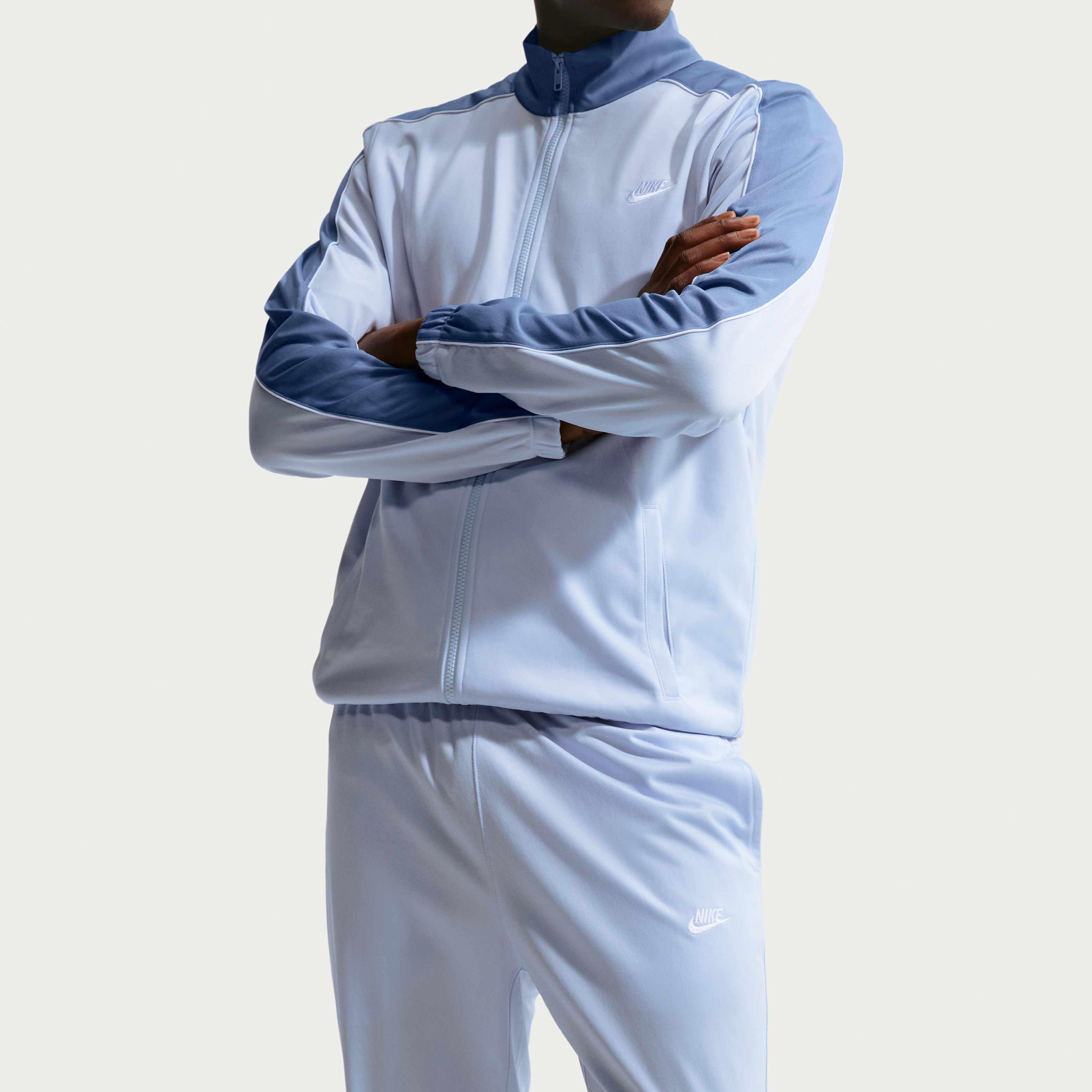 Nike Sportswear Club image number 5