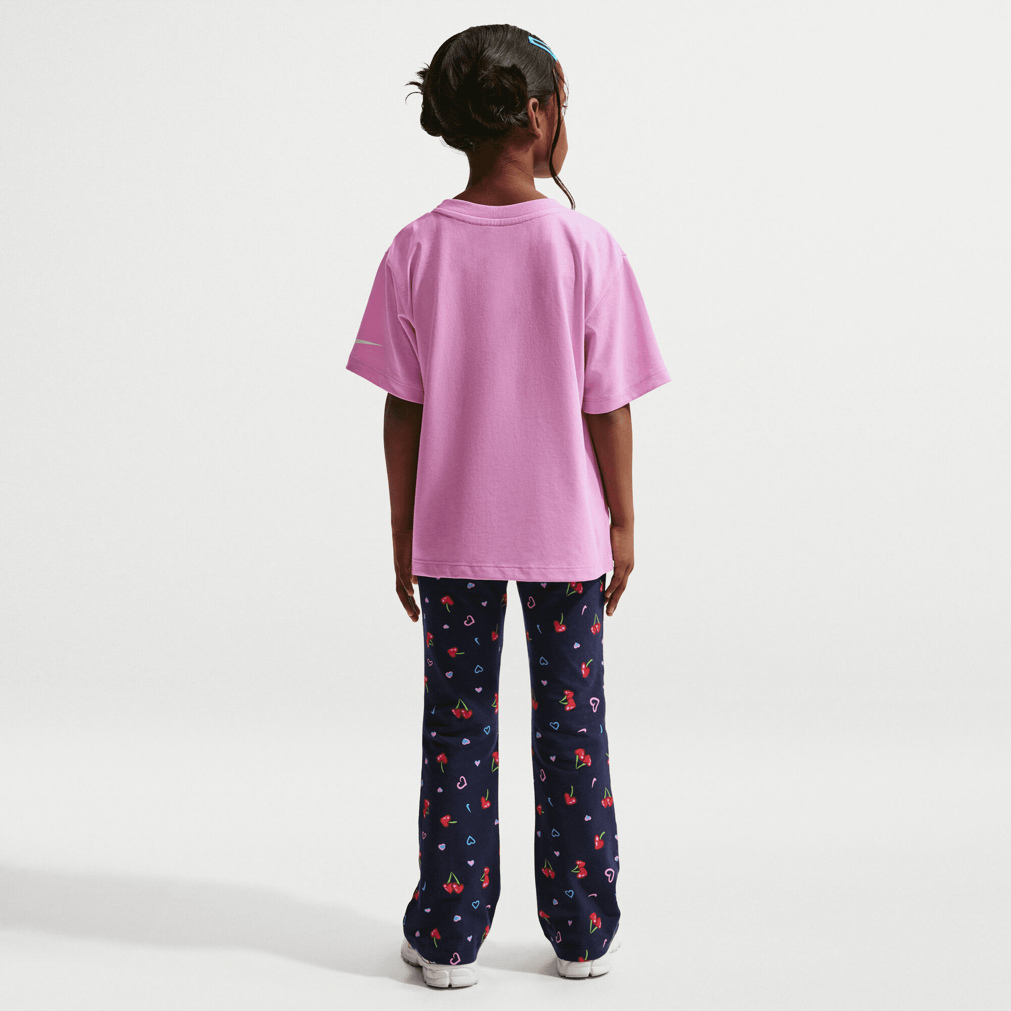 Nike Cherry image number 1