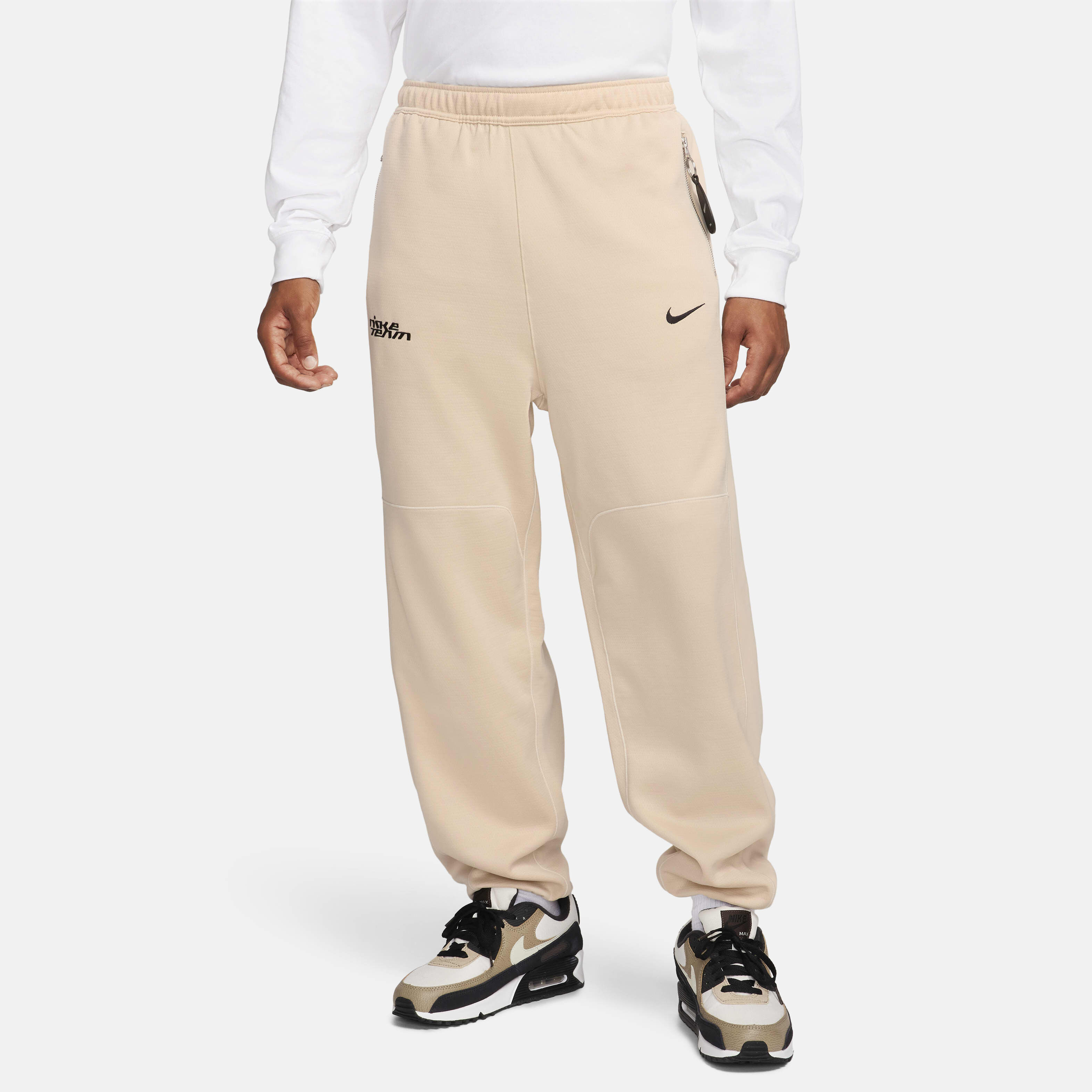 Buy Nike Sportswear Men s Trousers Nike UAE Official