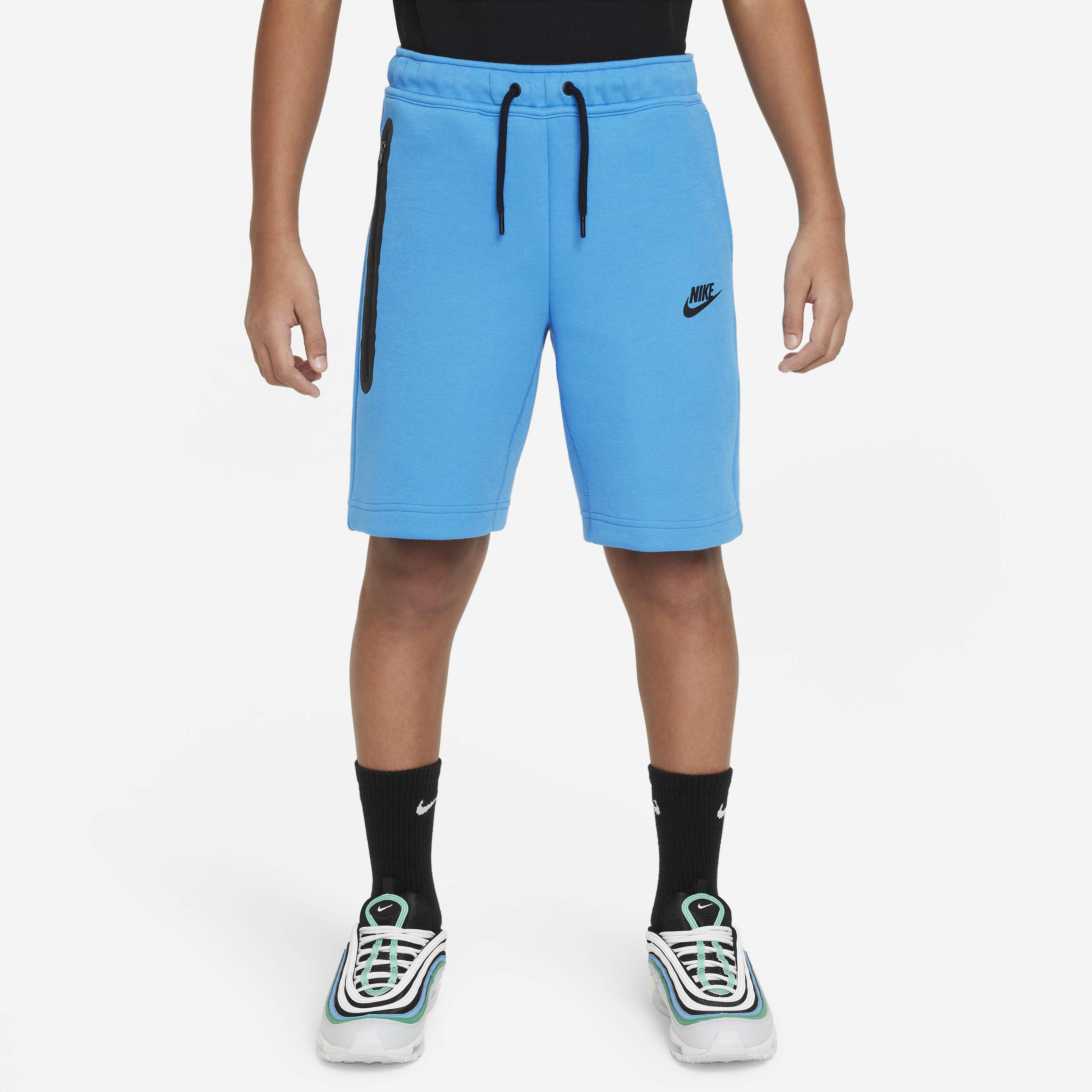 Nike tech shorts boys shop