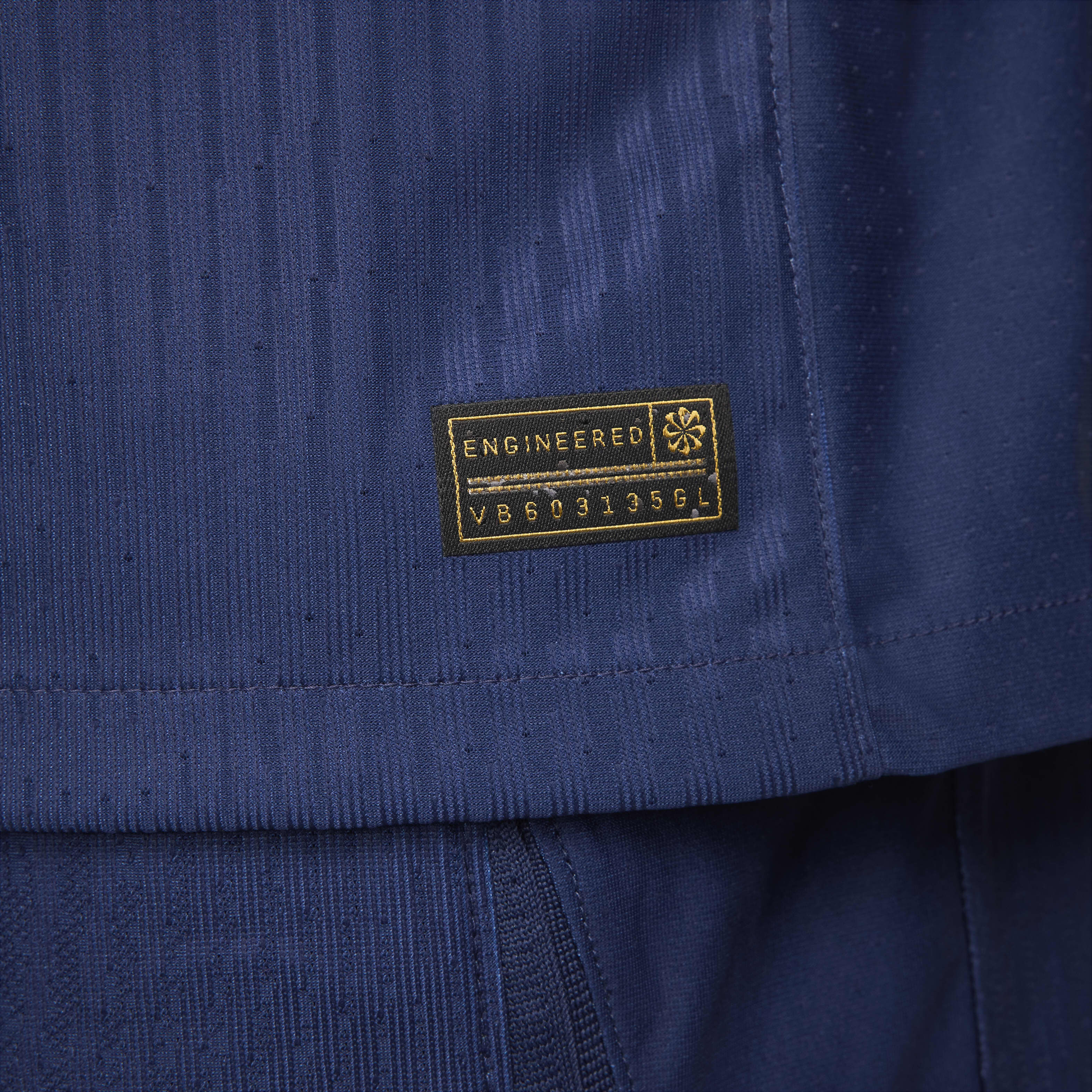 باريس سان جيرمان 2022/23 ماتش الأساسي image number 6