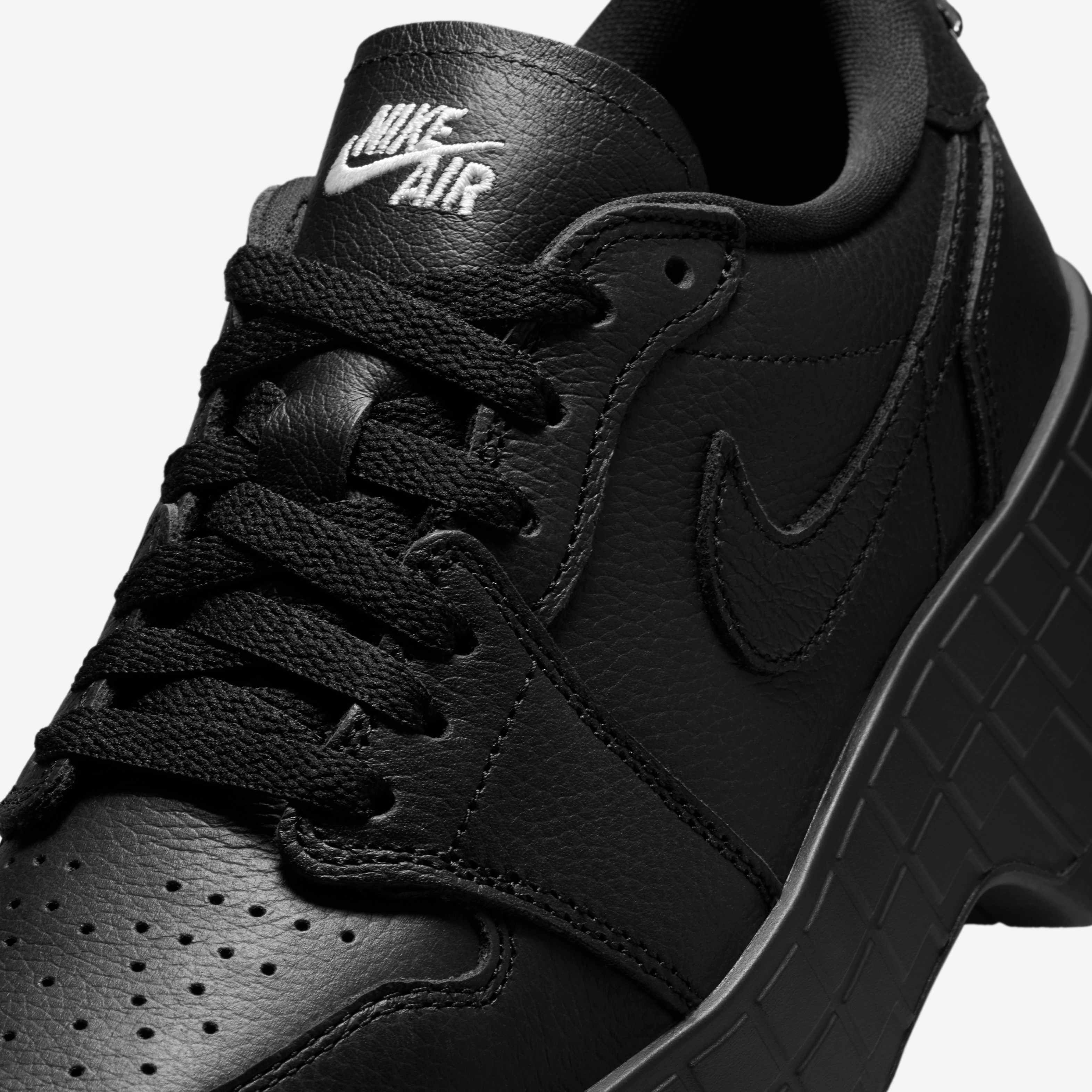 Buy Air Jordan 1 Brooklyn Low Women's Shoes - Black/White