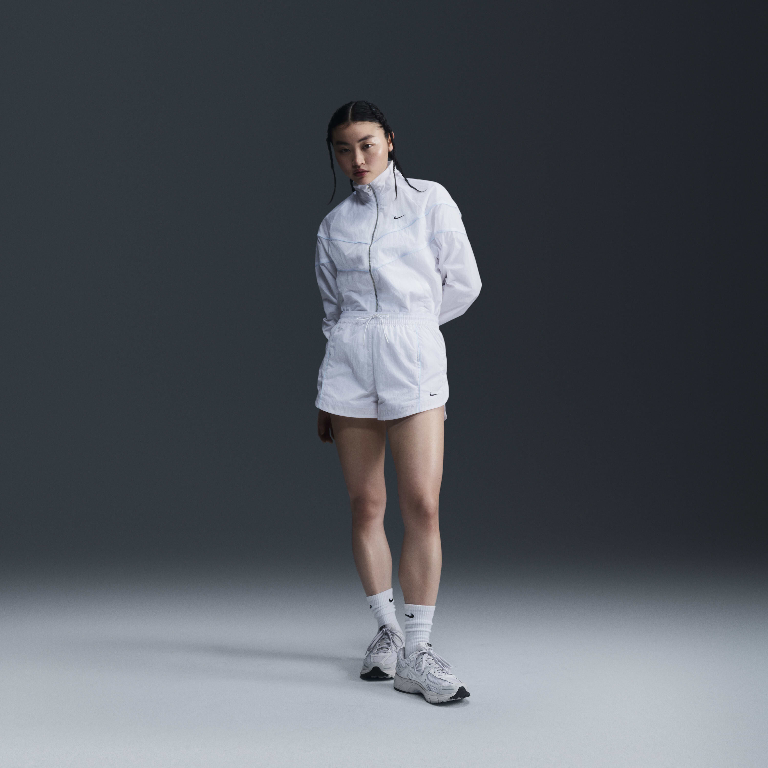 Nike Windrunner image number 3