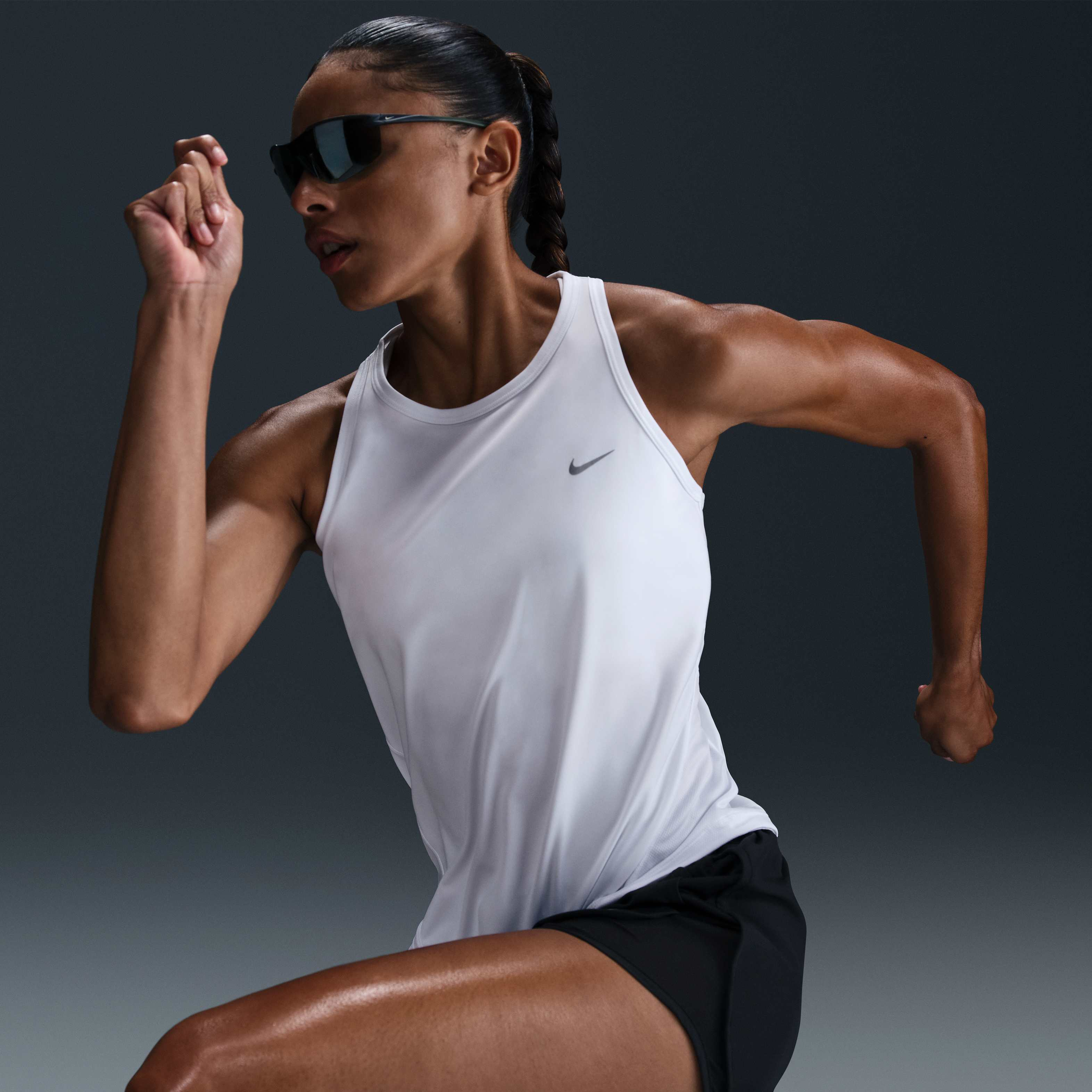 Nike Tempo image number 2