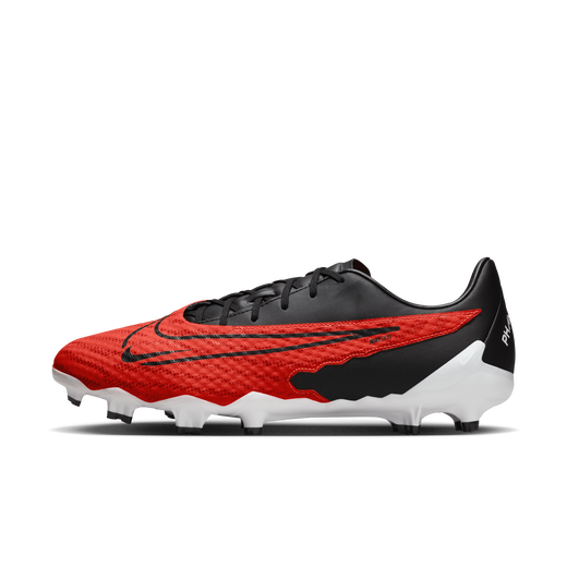 Men's Football Shoes in Dubai, UAE. Nike AE