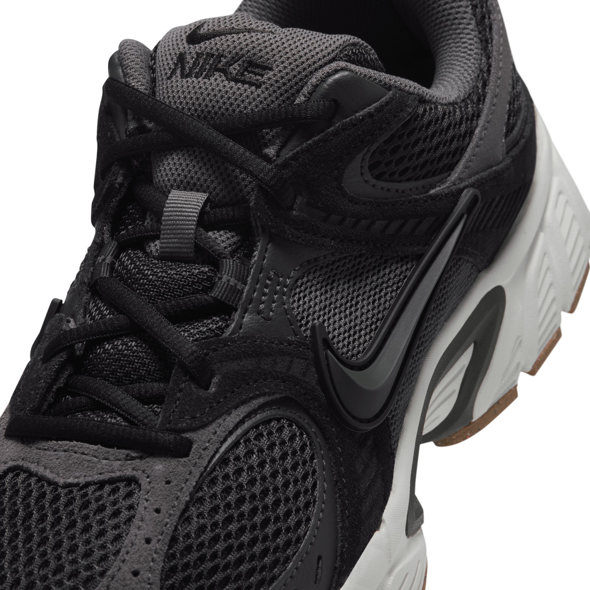 Nike V5 RNR Suede image number 9
