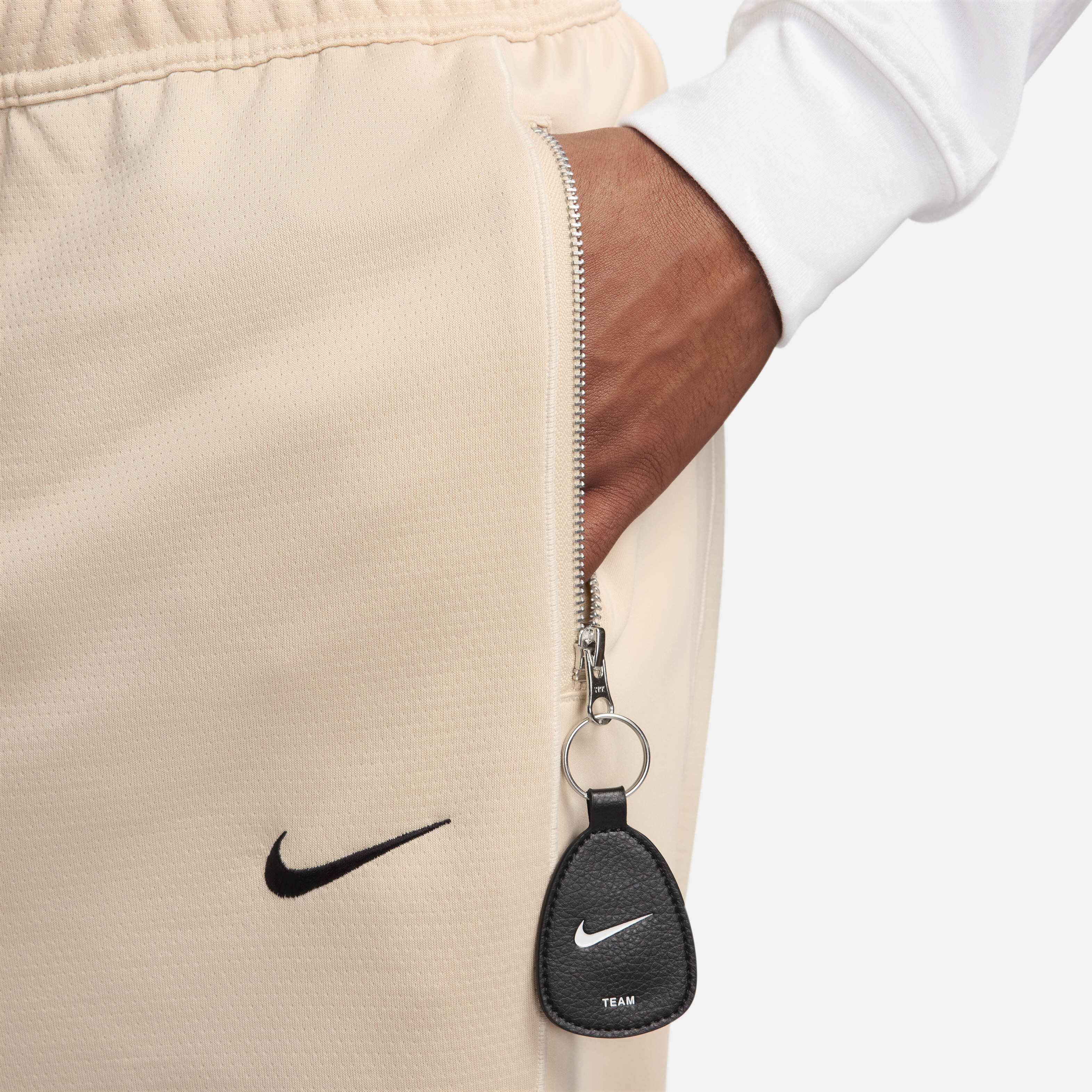 Nike Sportswear image number 2