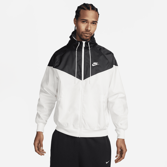 Shop Sportswear Windrunner Men s Hooded Jacket Nike UAE