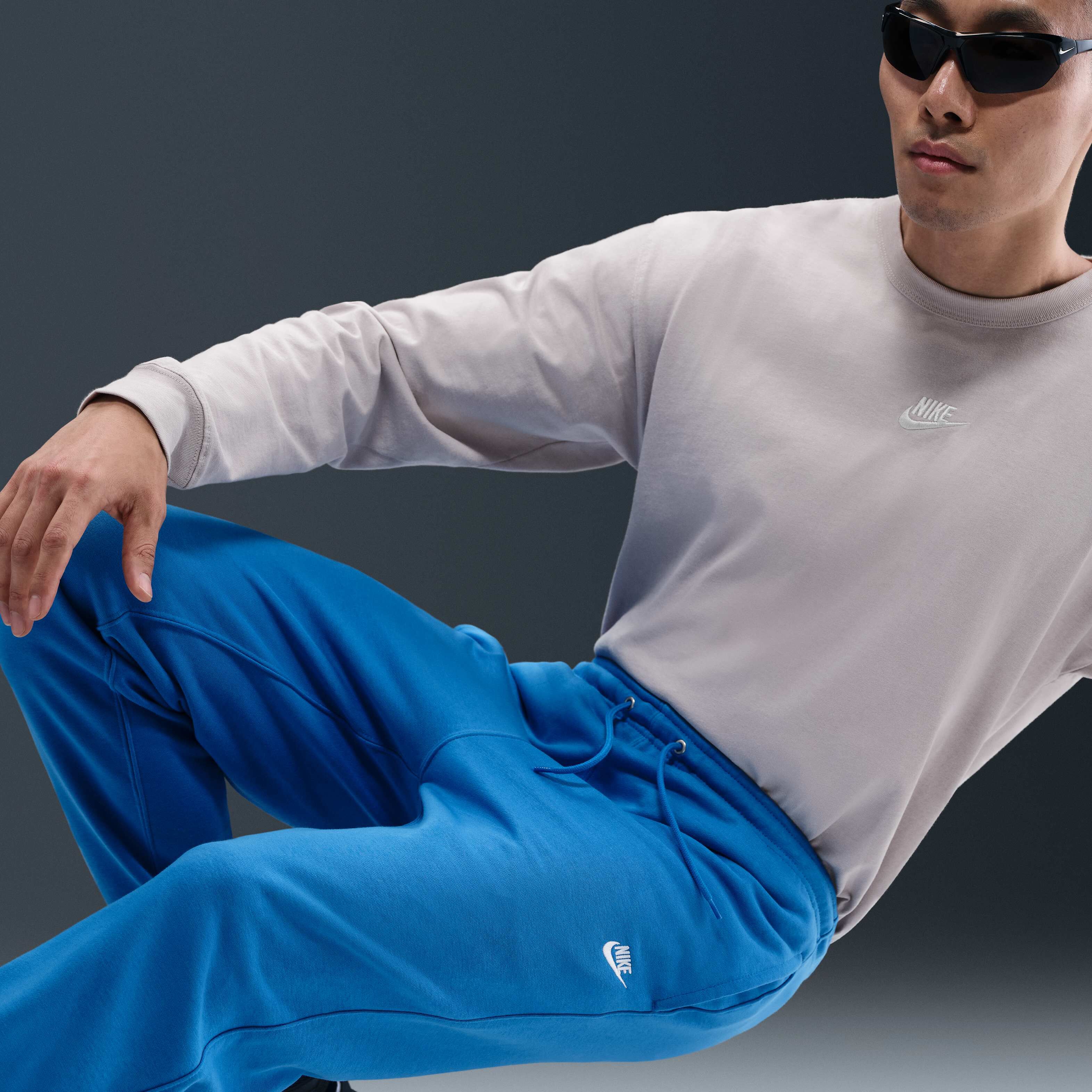 Nike Club image number 4