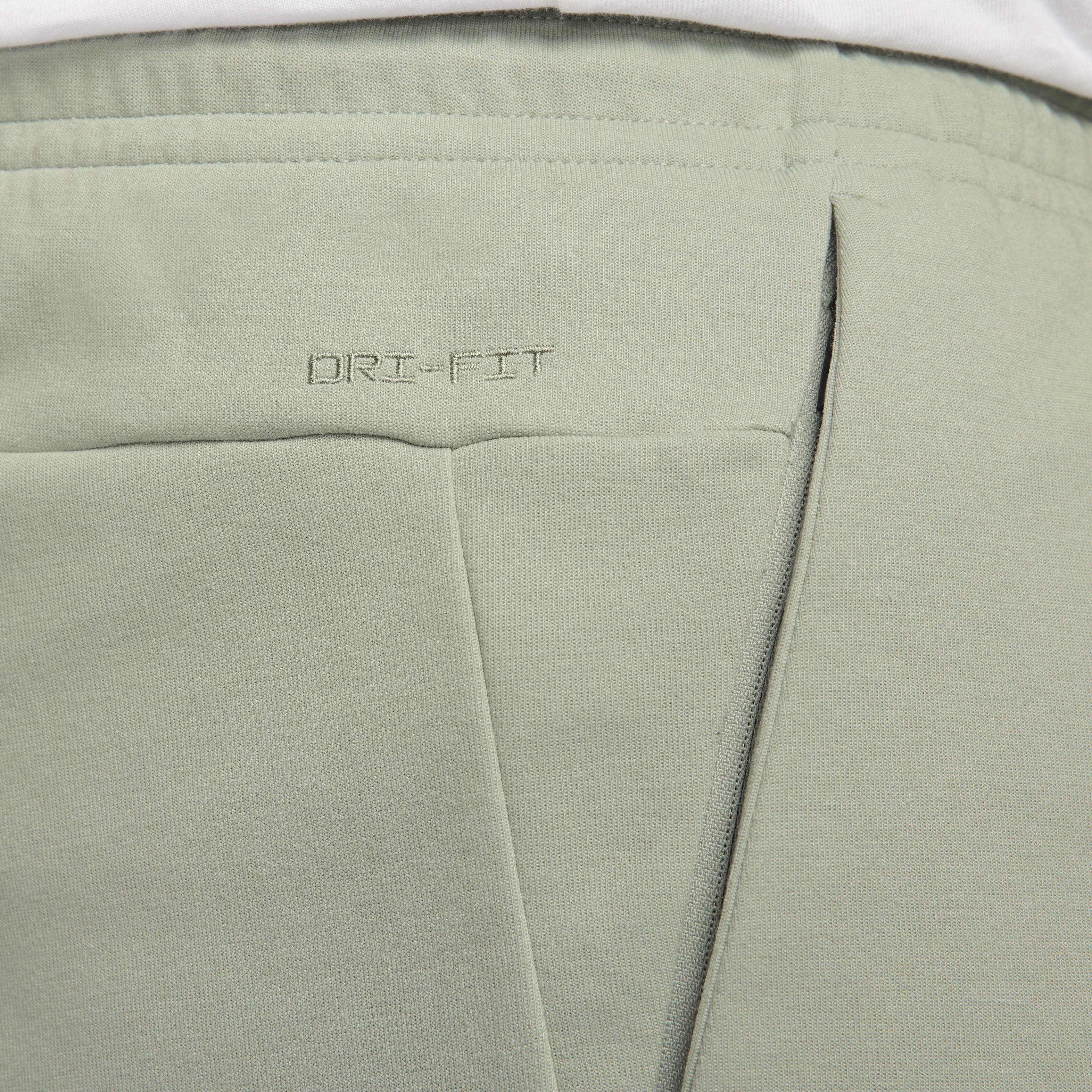 Nike Primary Fleece image number 12