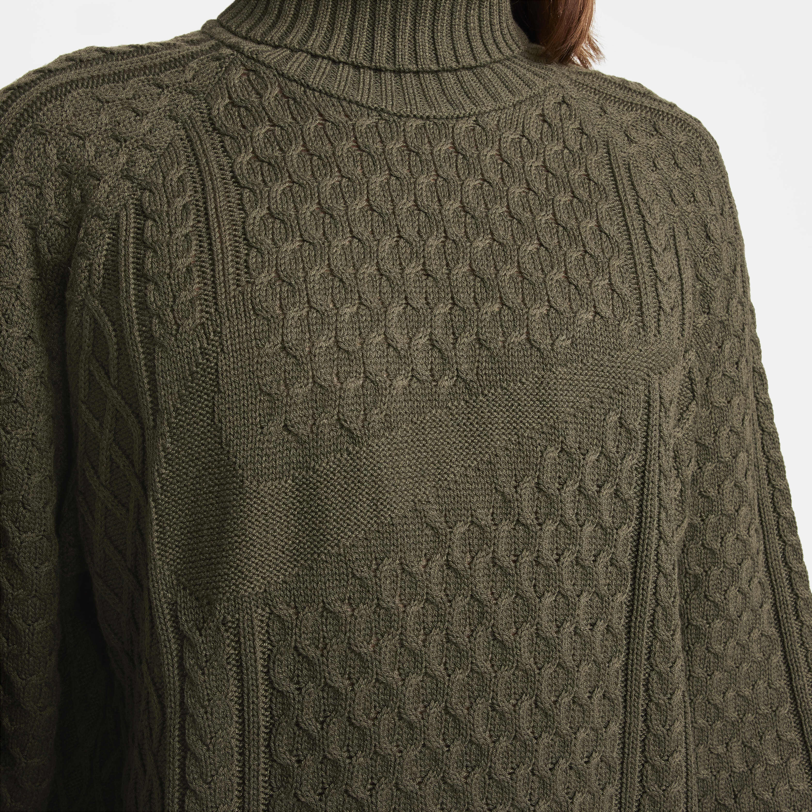 Nike turtleneck jumper hot sale