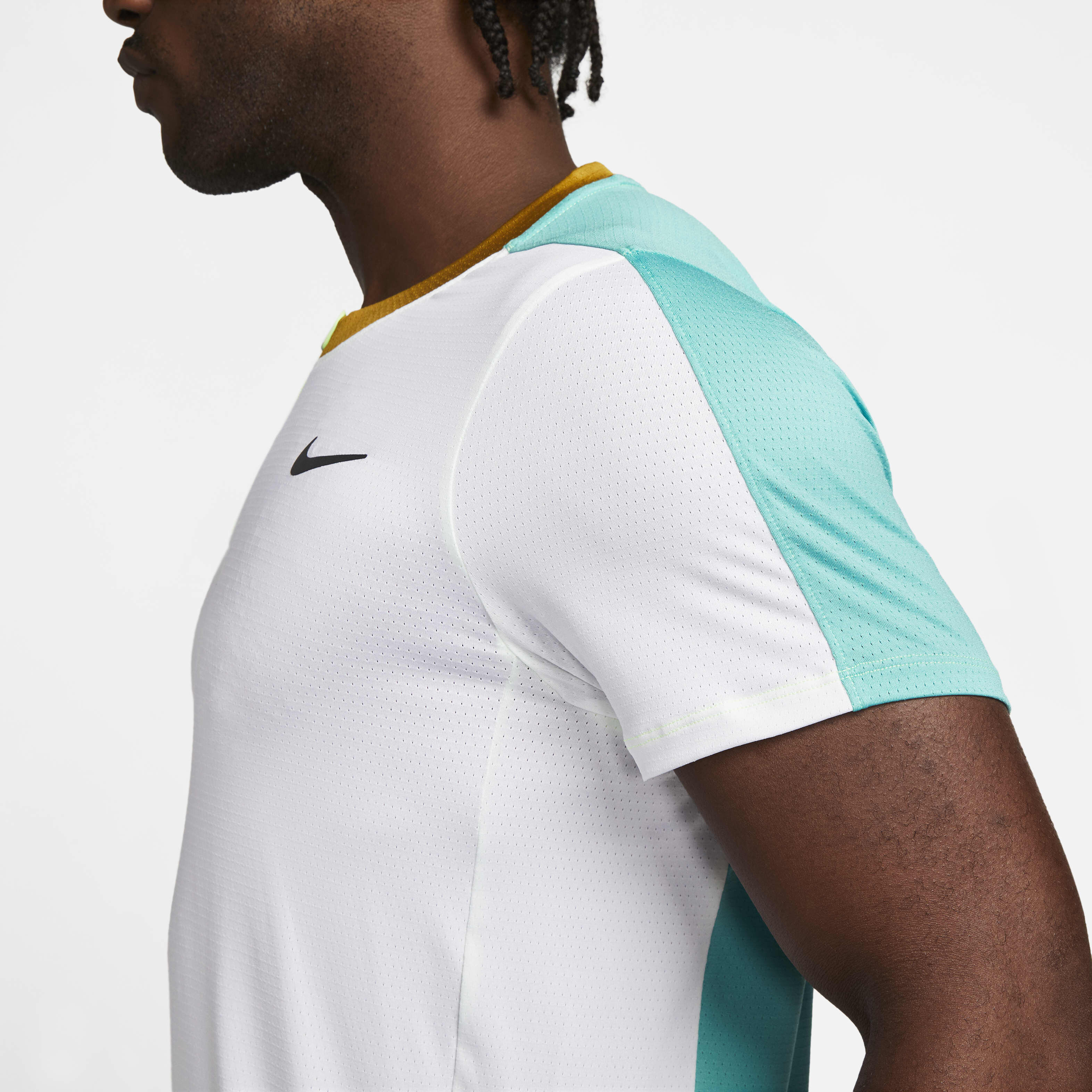 NikeCourt Dri-FIT Advantage image number 3