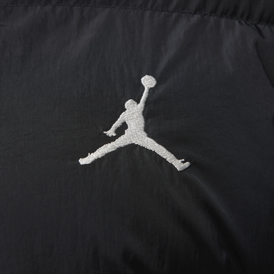 Shop Jordan Essentials Men's Puffer Jacket | Nike UAE