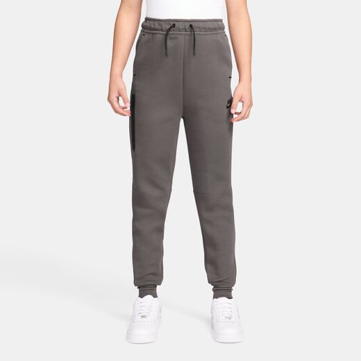 نايكي سبورتسوير تك فليس
