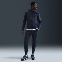 Nike Tech