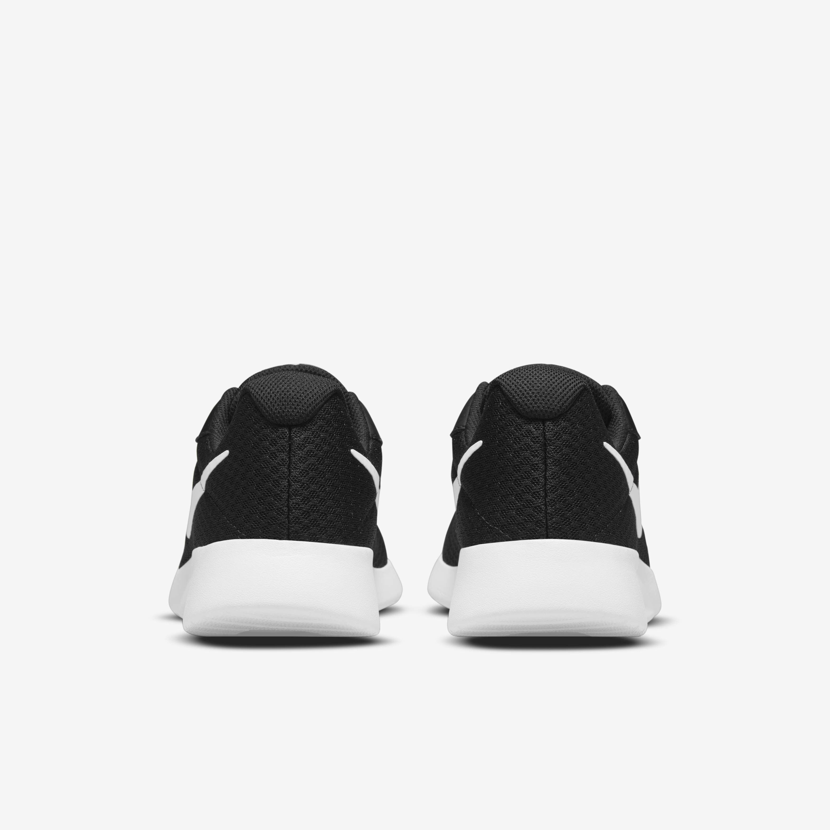 Buy Nike Tanjun Men s Shoes Nike UAE Official