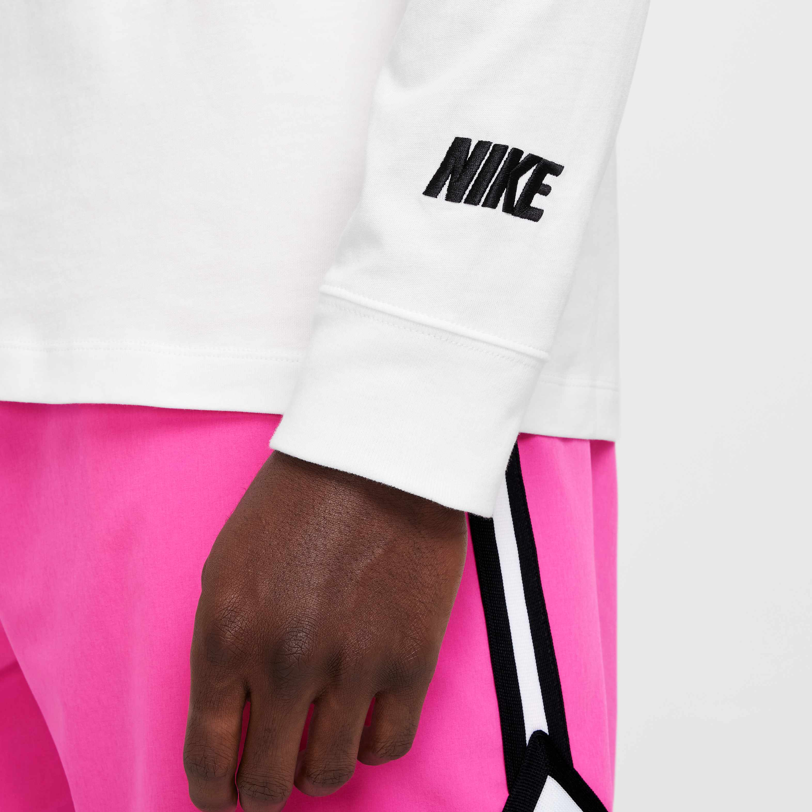 Nike image number 3