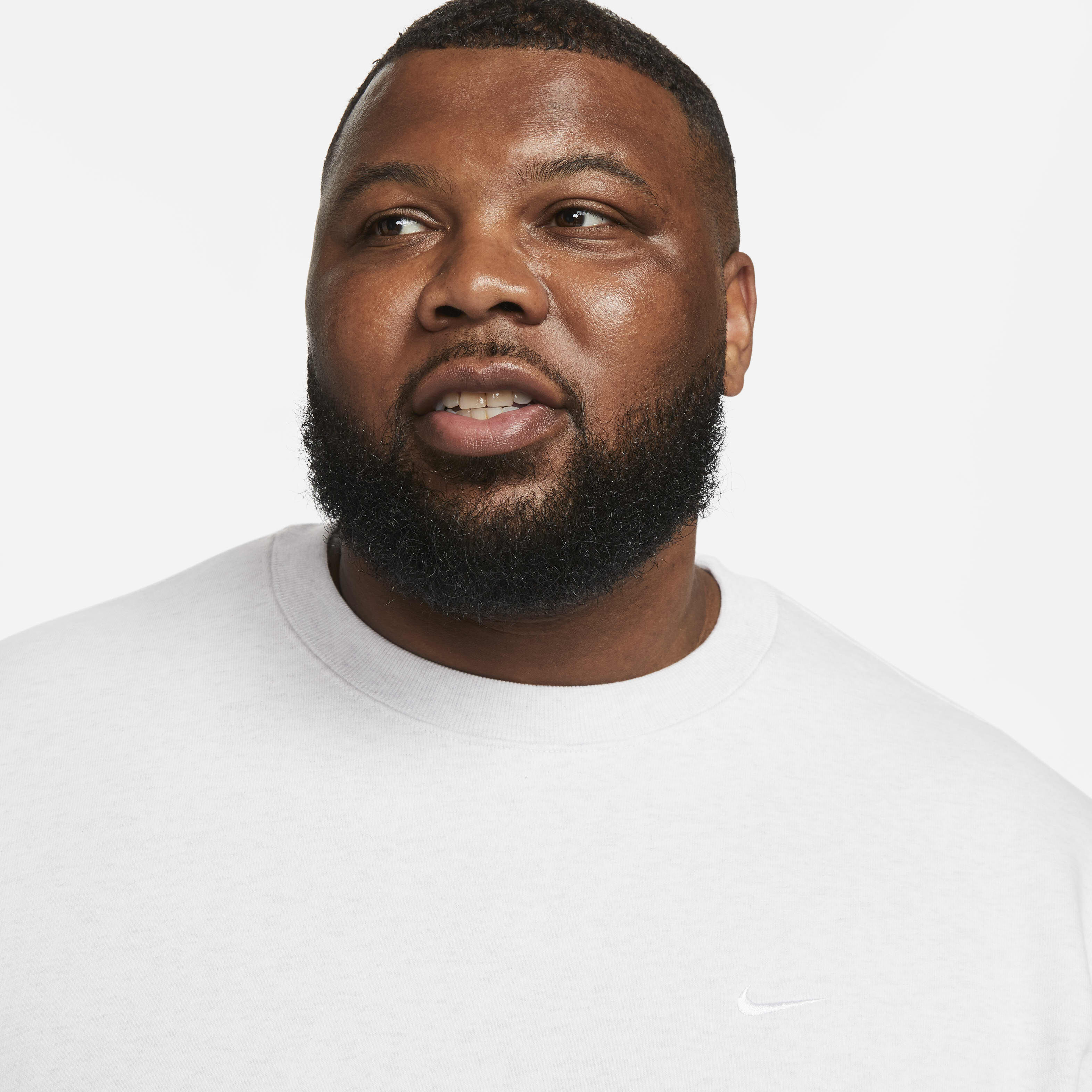 نايكي سولو سووش image number 7