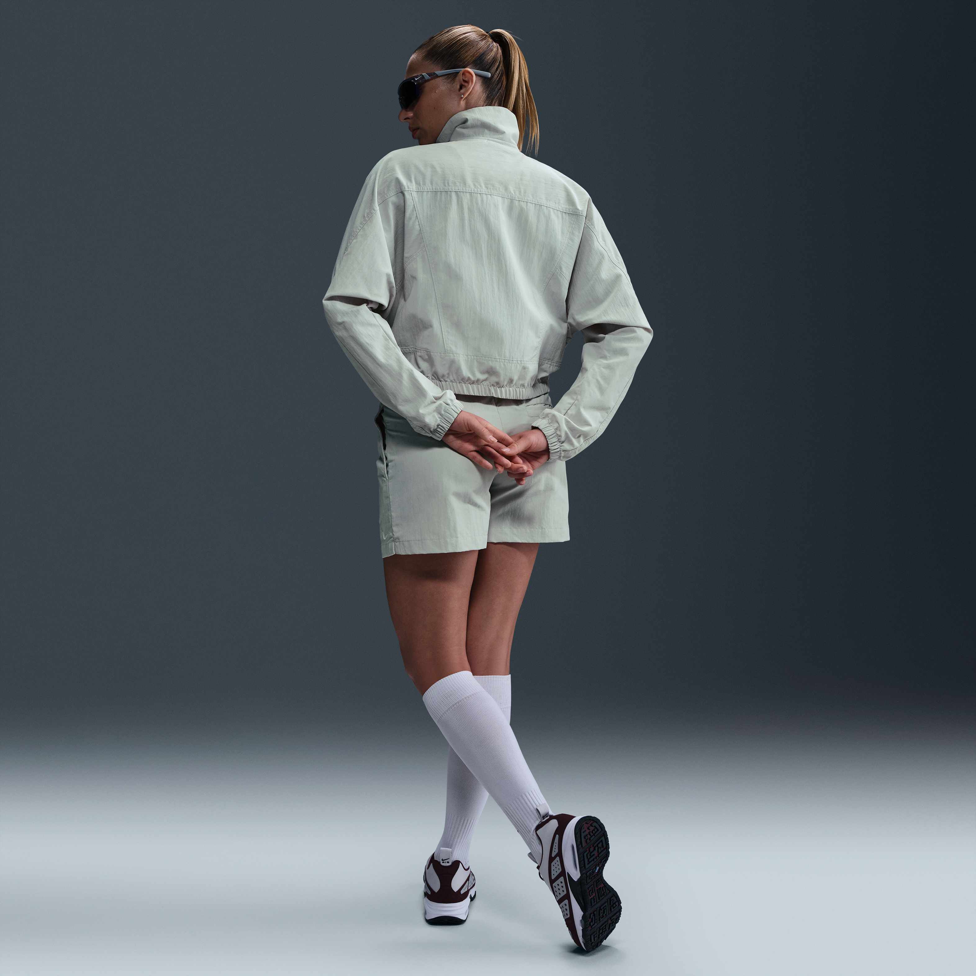 Nike Sportswear Everything Wovens image number 4