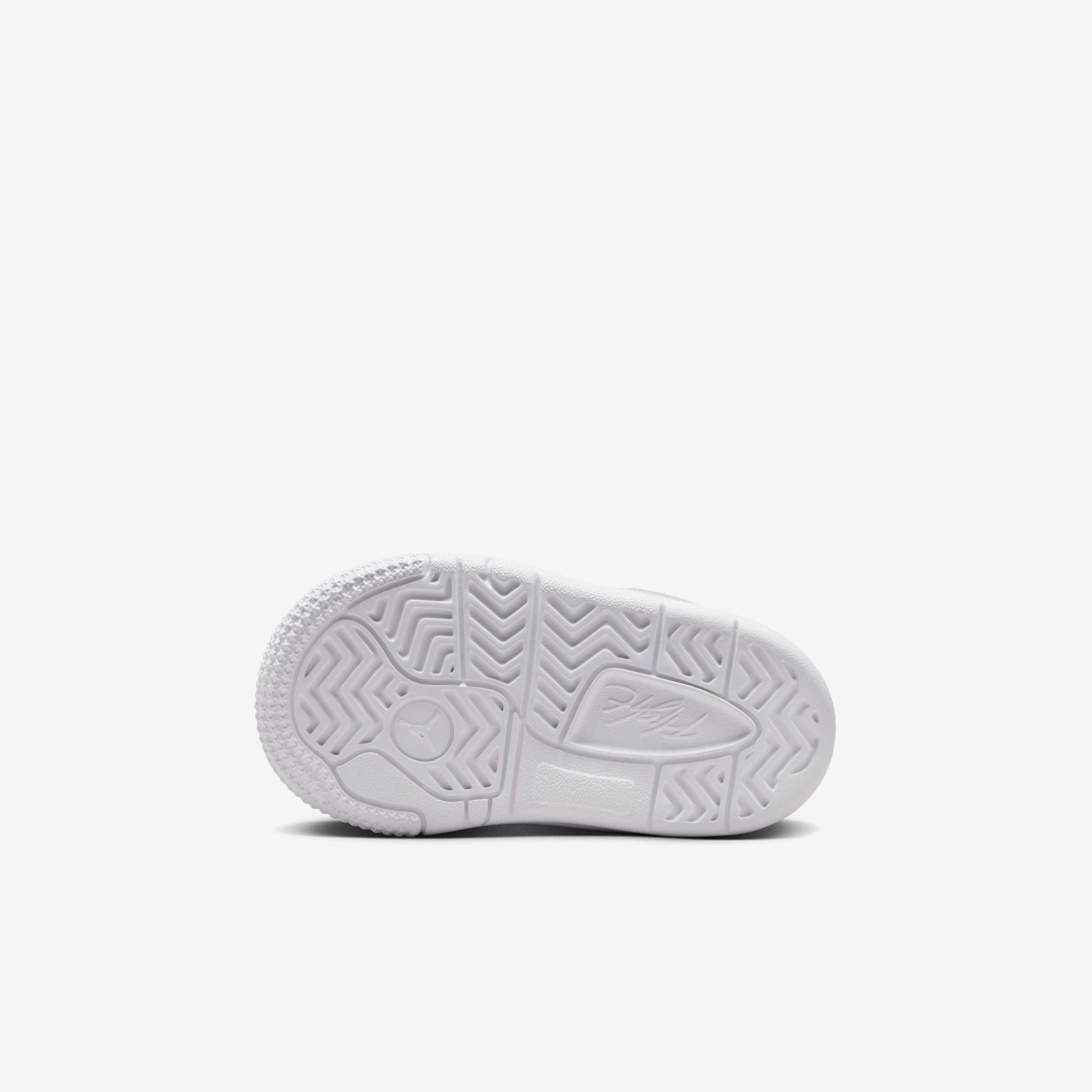 Jordan Flight Court image number 1