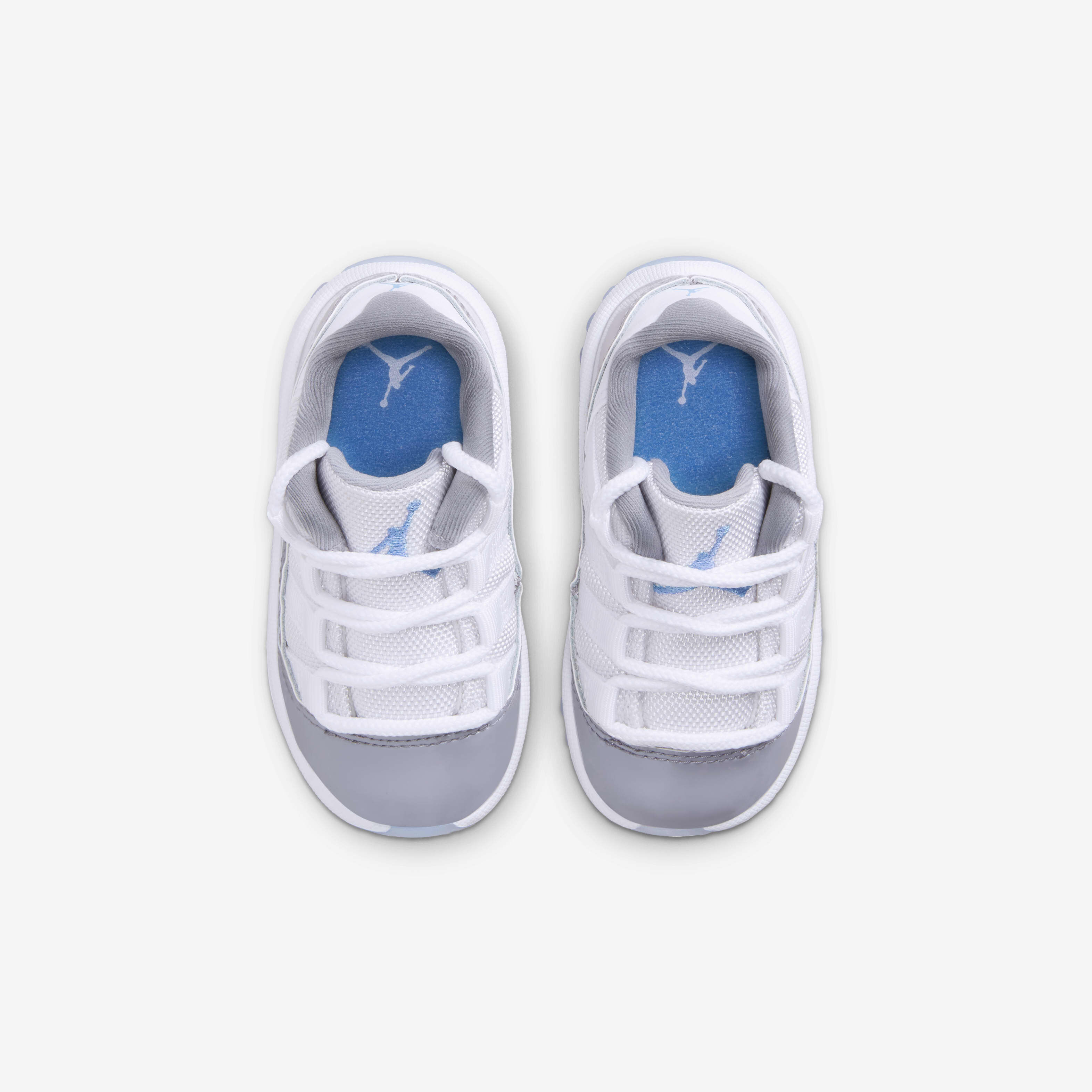 Air Jordan 11 Retro Low image number 3