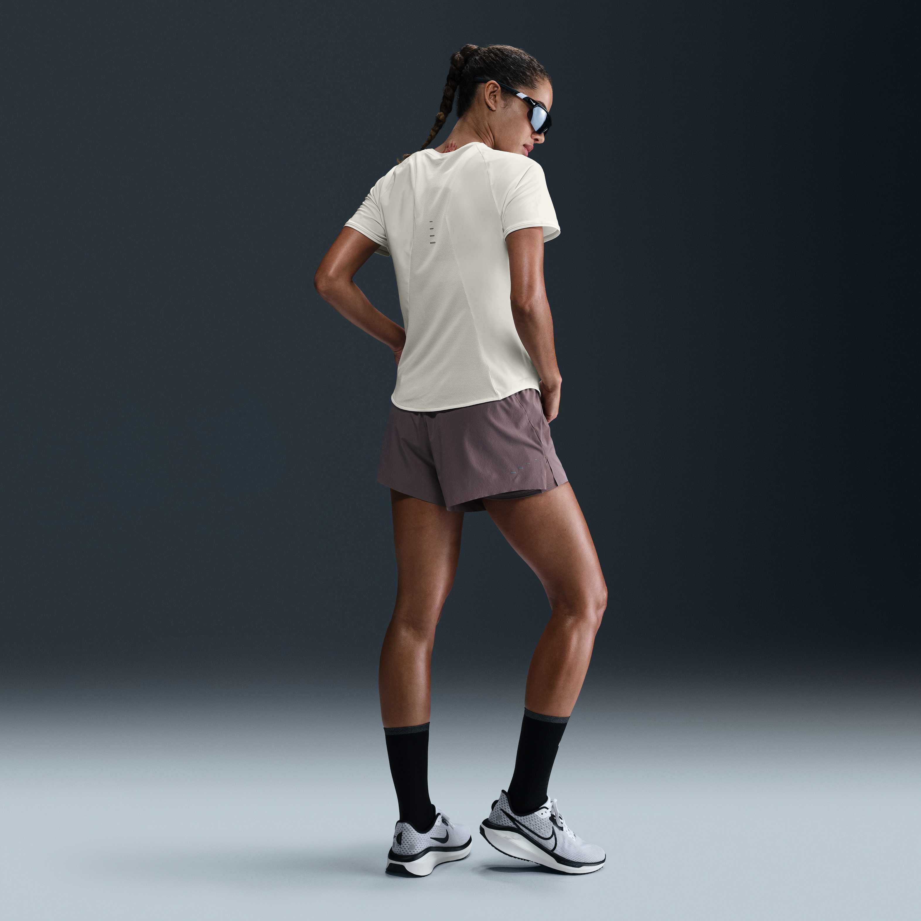 Nike Swift image number 4