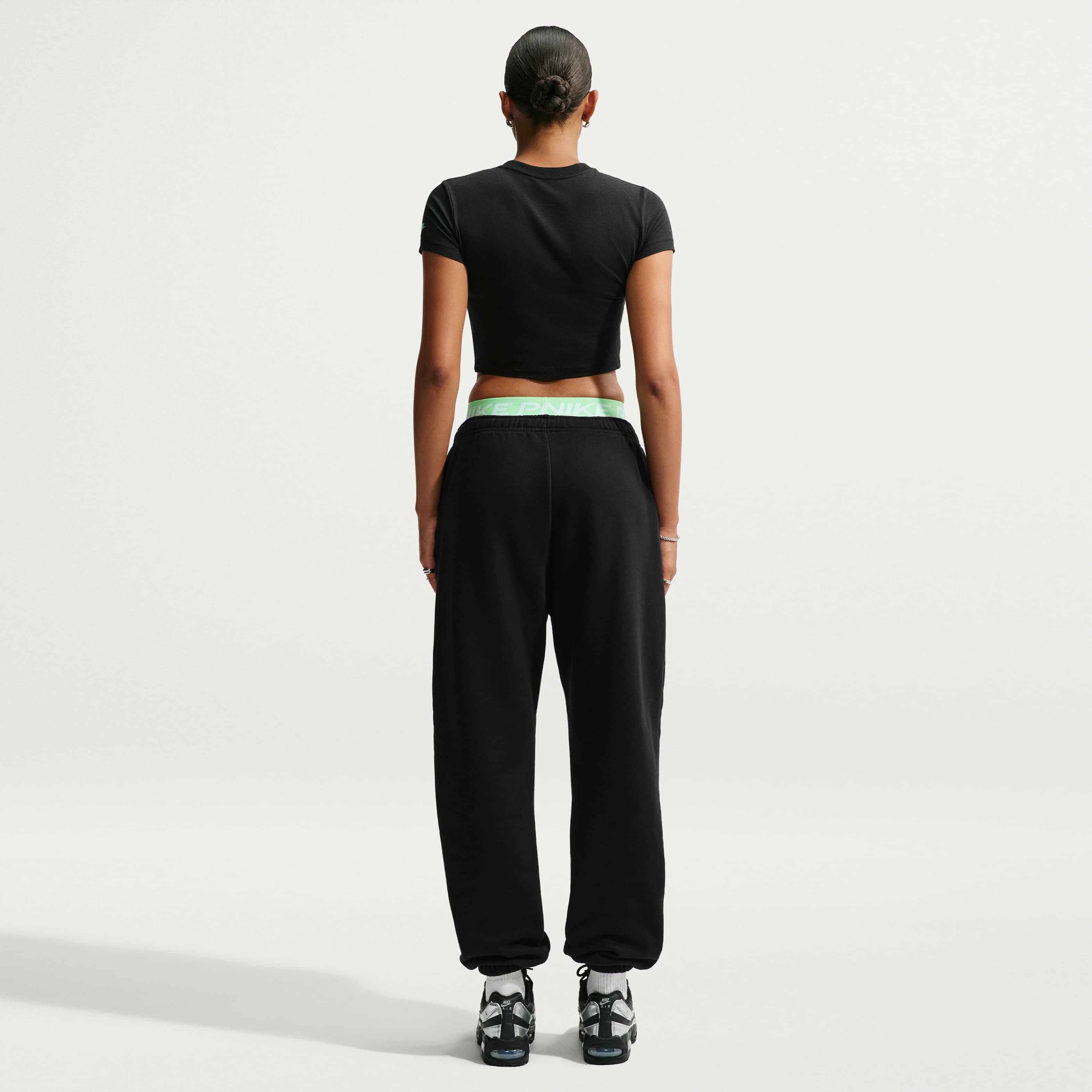 Nike Studio Fleece Medium Weight image number 9