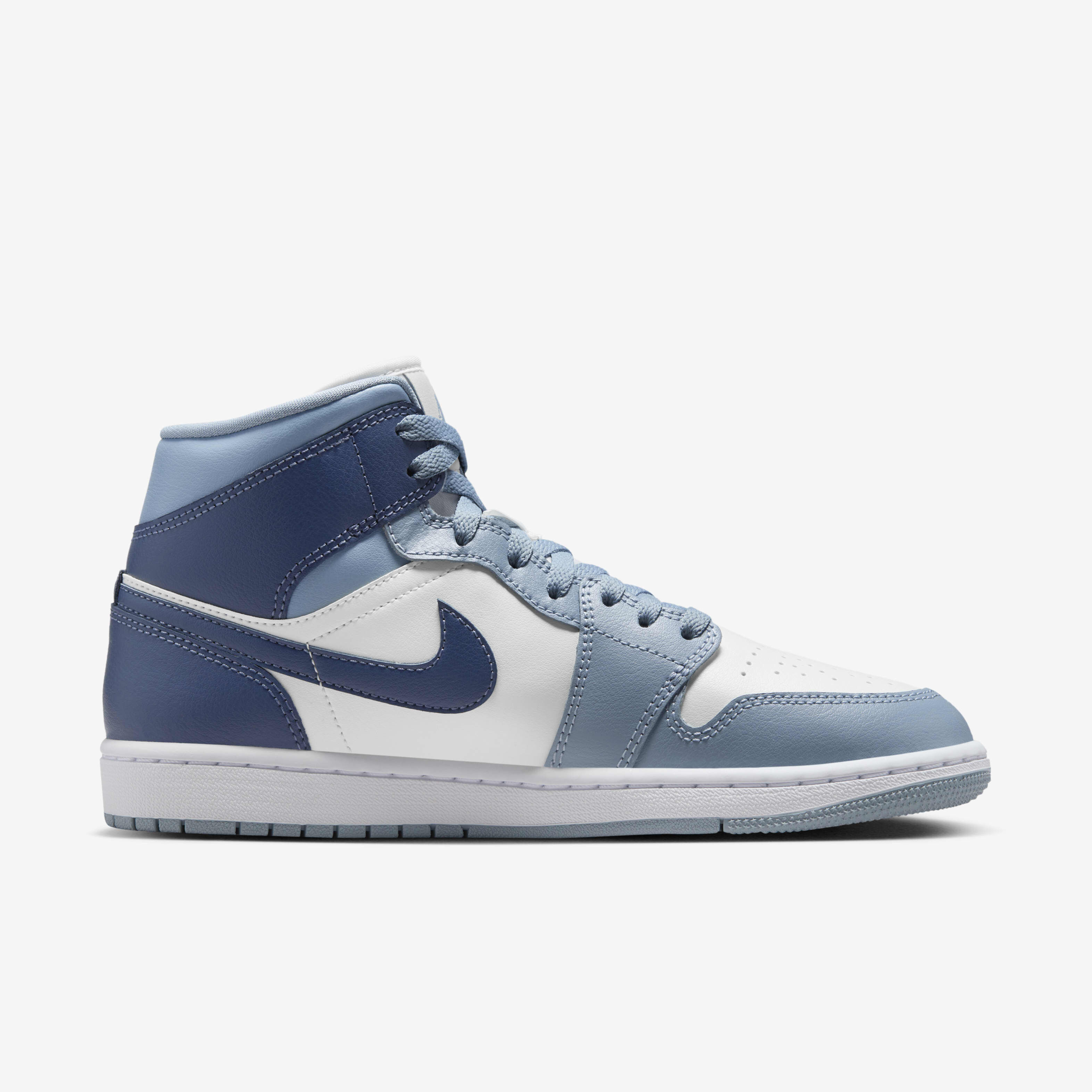 Air Jordan 1 Mid image number 2